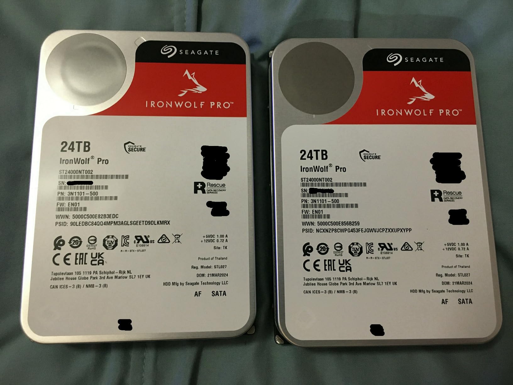 Seagate IronWolf Pro 28TB Enterprise NAS Internal HDD Hard Drive - CMR 3.5 Inch SATA 6Gb/s 7200 RPM 512MB Cache for RAID Network Attached Storage, Rescue Services (ST28000NT000) customer photo 2