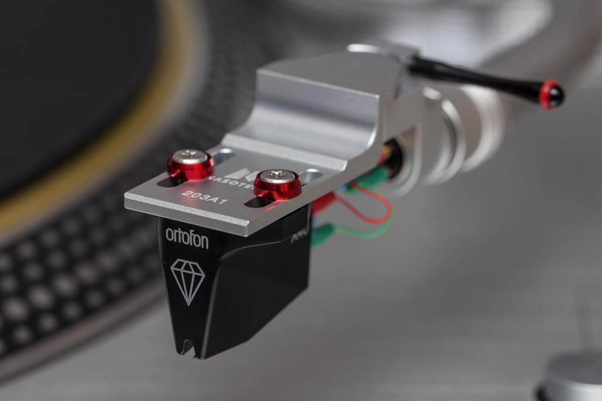 Ortofon MC X10 Moving Coil Phono Cartridge with Elliptical Diamond Stylus (Black) customer photo 1