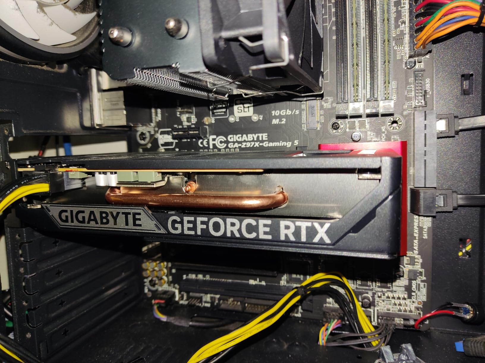 GIGABYTE GeForce RTX 5050 WINDFORCE OC 8G Graphics Card, 8GB 128-bit GDDR6, PCIe 5.0, WINDFORCE Cooling System, GV-N5050WF2OC-8GD Video Card customer photo 1