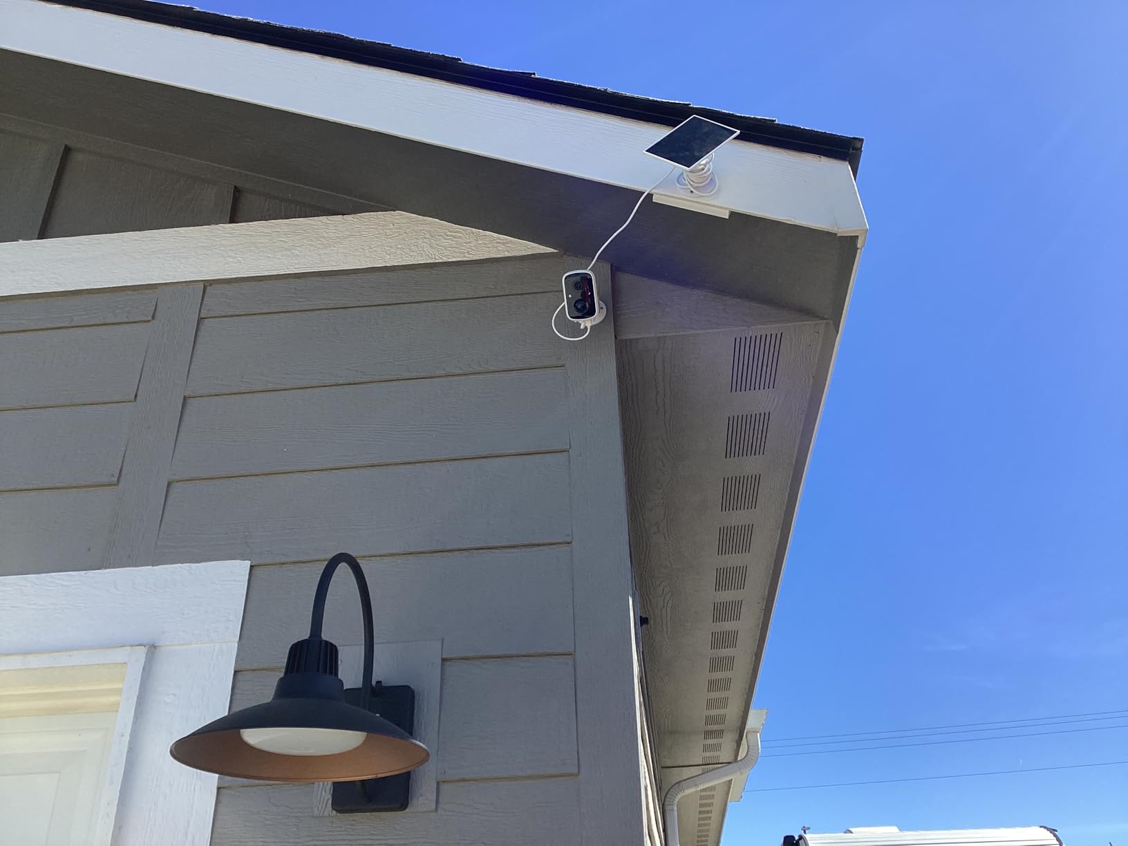 Hiseeu Solar Security Cameras Wireless Outdoor System, 6 Cam-Kit, Expandable to 10CH, No Monthly Fee, Solar-Powered, Home Security Cameras System with 2K Color Night Vision, 2.4G & 5G WiFi, 1TB HDD customer photo 2