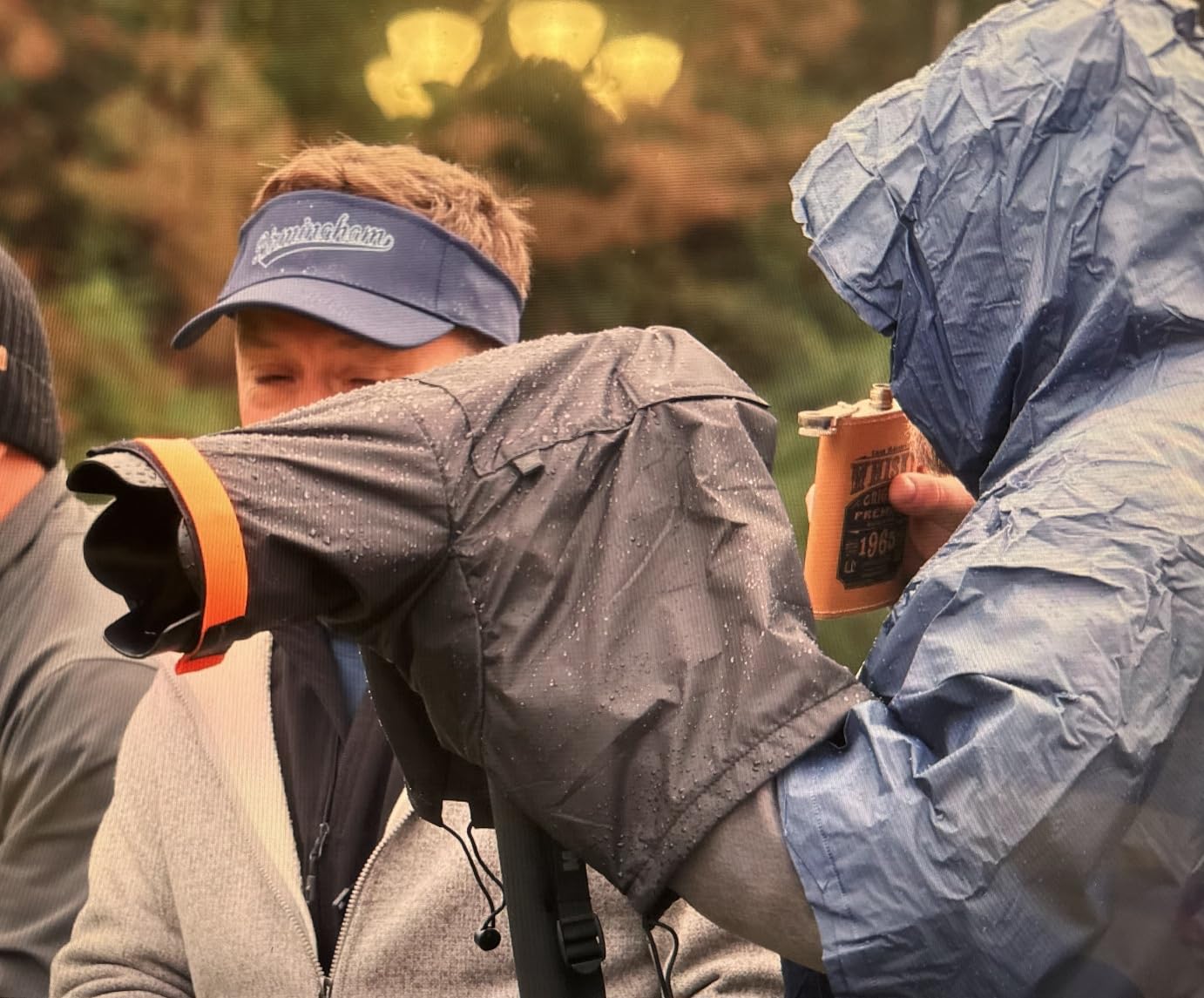 K&F CONCEPT Professional Camera Rain Cover, Waterproof Raincoat for DSLR Cameras and Lenses customer photo 1