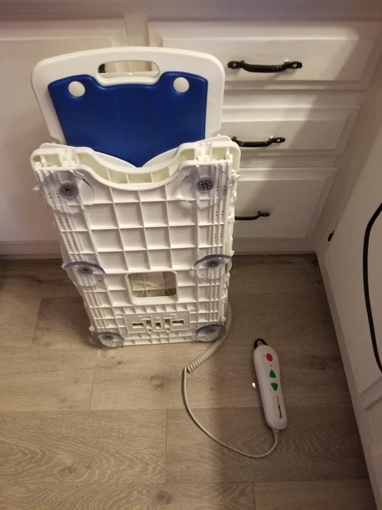 SUNDERWELL Electric Chair Lift for Elderly, 24 lbs Lightweight Floor Lift for Elderly Falls with 360 Degree Swivel Seat, Bath Lift Chair for Tub 308 lbs Capacity, IPX8 Waterproof & Remote Control (Purple) customer photo 2