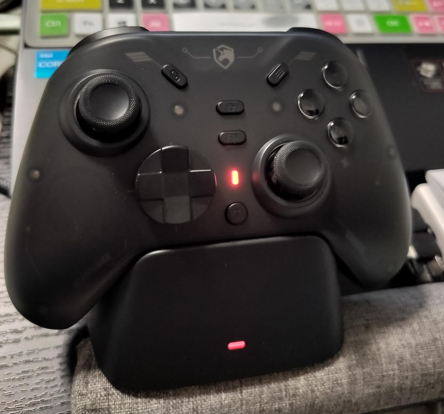 ECHTPower EP04 Wireless PC Controller with TMR Joysticks & Dual Hall Triggers, Multi-Platform Gamepad for PC/Switch/Switch2/iOS/Android, 4-Motor Vibration, Smart Charging Dock, One-Click ABXY Switch customer photo 1