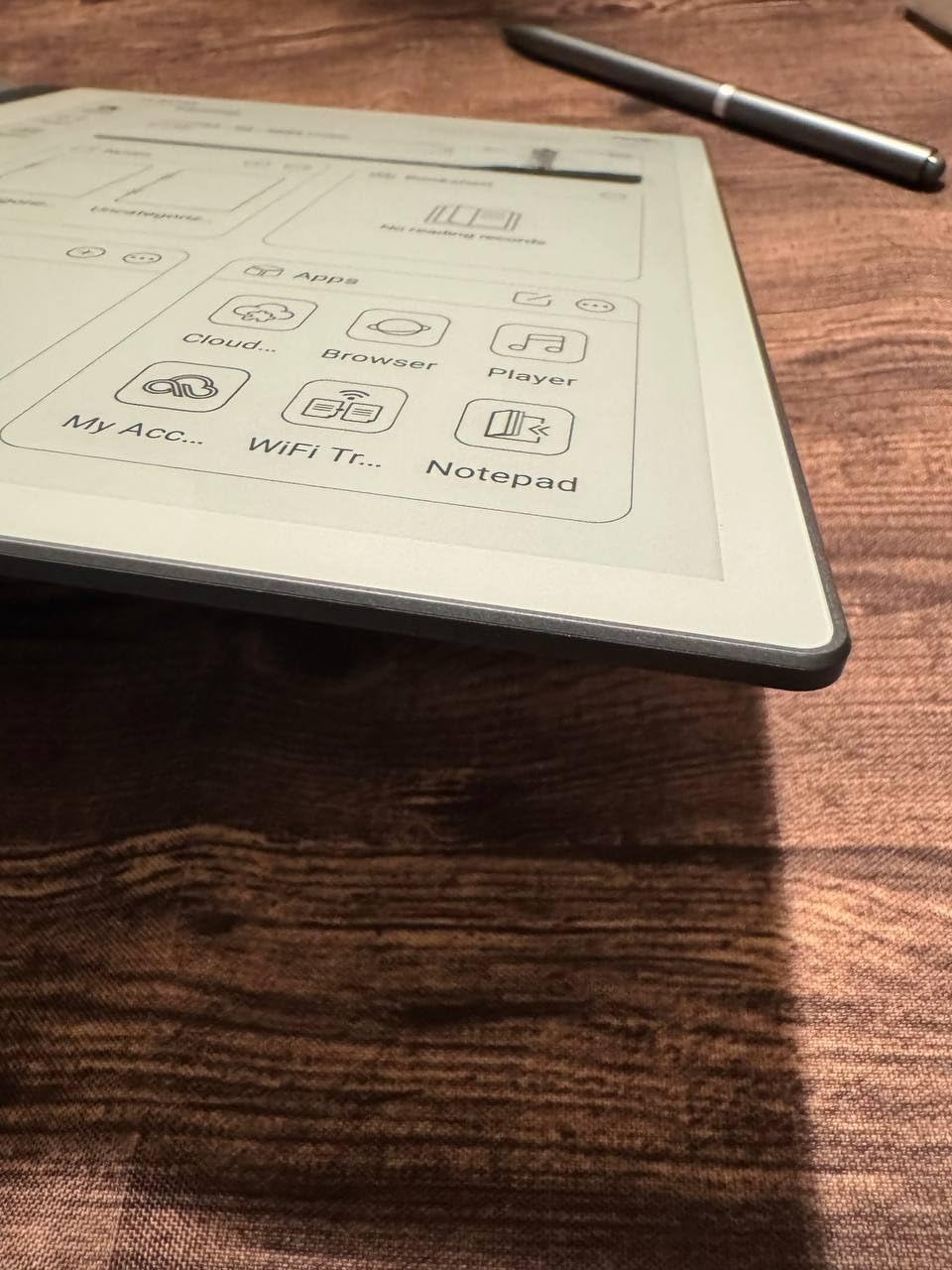Penstar eNote 2 - The Whitest Paper Tablet | 10.3