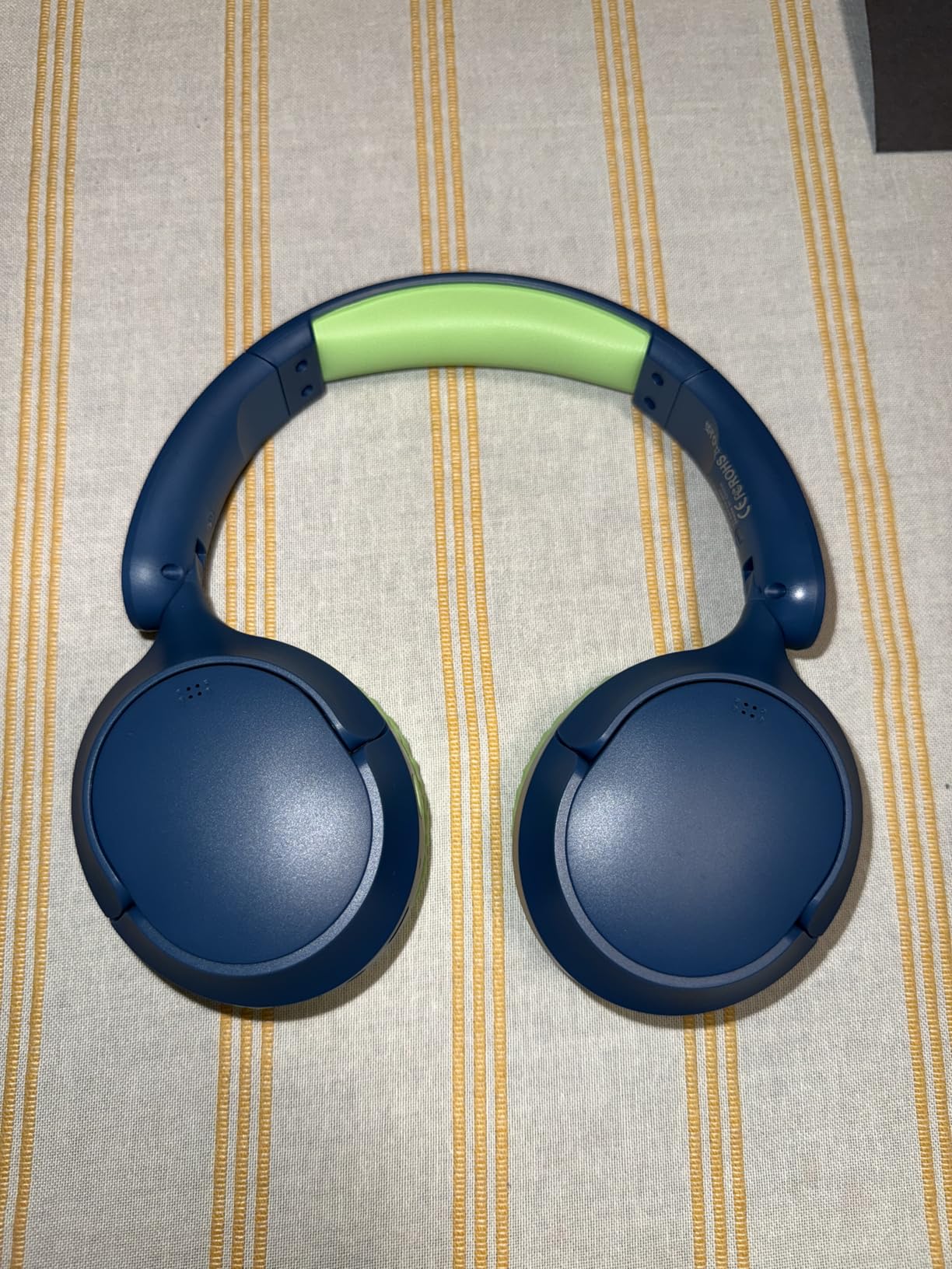 MIDOLA Active Noise Cancelling Kids Headphones Bluetooth 5.4 Wireless Volume Limited 85/94dB, Type C Fast Charging, Over Ear Foldable with Mic Aux Cord for Toddler Child Pad Tablet Blue customer photo 2