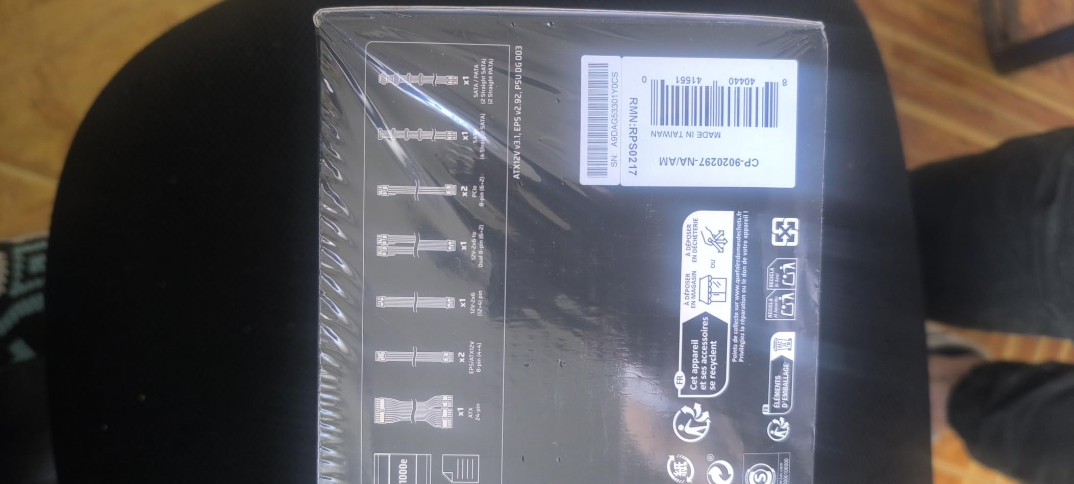 Corsair RM1000e ATX 3.1 PCIe 5.1 Ready Fully Modular 1000W Power Supply - 12V-2x6 Cable Included, Cybenetics Gold Efficiency, 105C-Rated Capacitors - Black customer photo 2