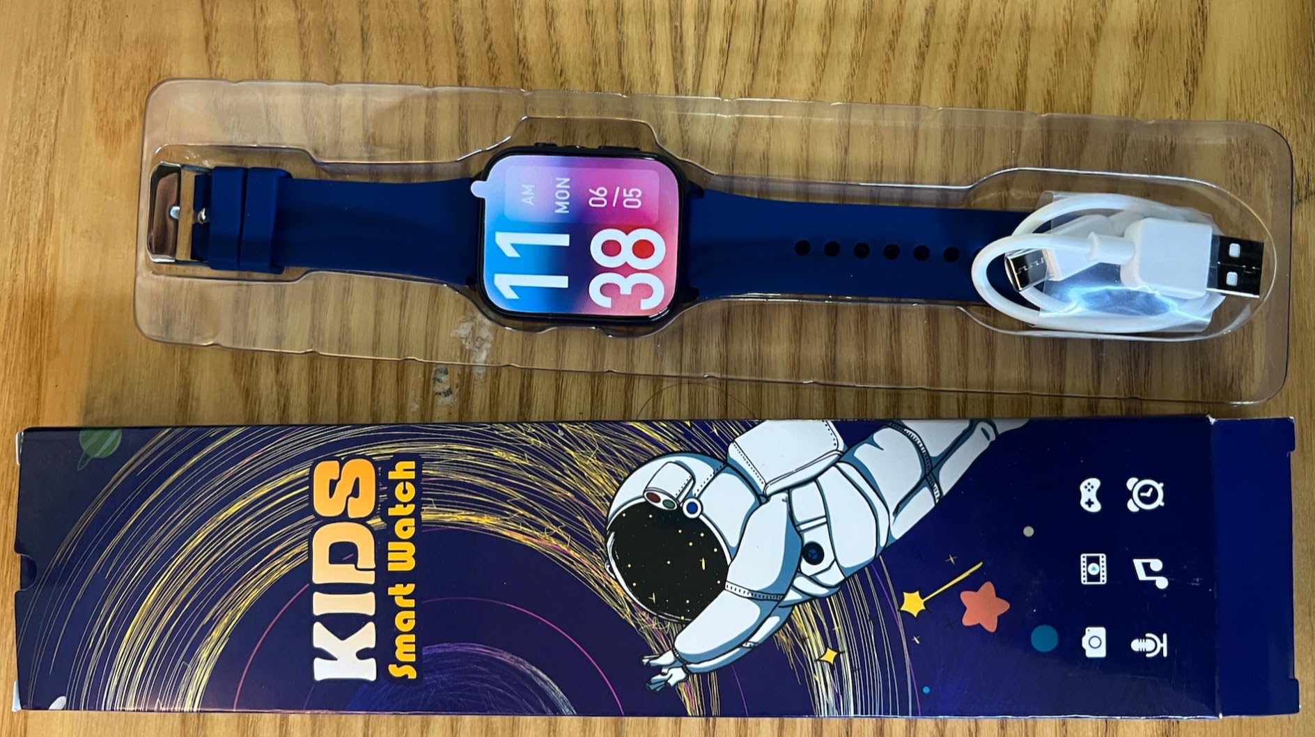 4G Kids Watch with GPS Tracker Smart Watch for Boys HD Touch Screen Video & Voice Chat Calling Pedometer SOS Alarm Calculator Camera Waterproof Digital Watch Age 5-12 customer photo 1