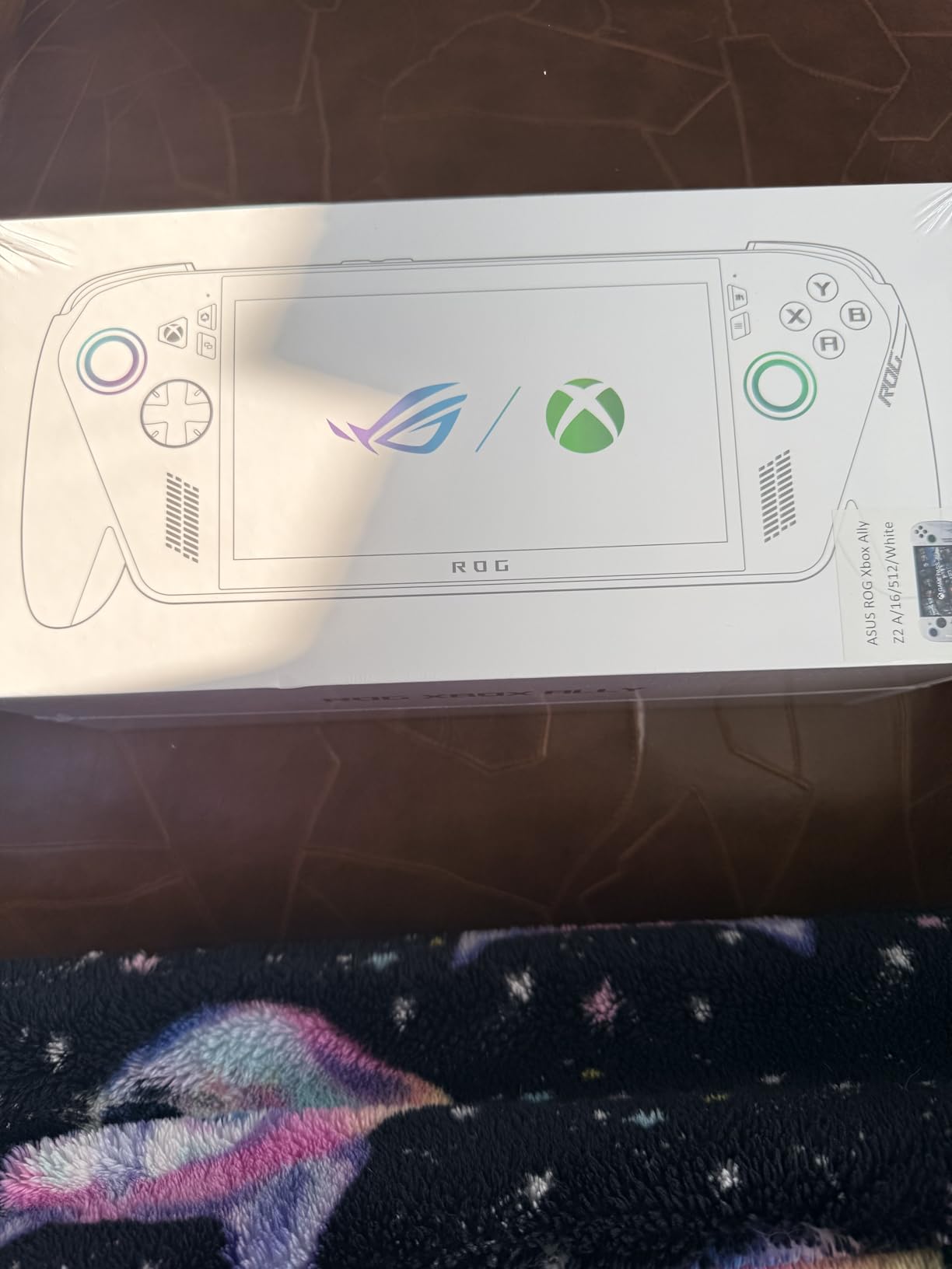 ASUS ROG Xbox Ally - 7 inch 1080p 120Hz Touchscreen Gaming Handheld, AMD Ryzen Z2 A, 16GB RAM, 512GB SSD customer photo 1