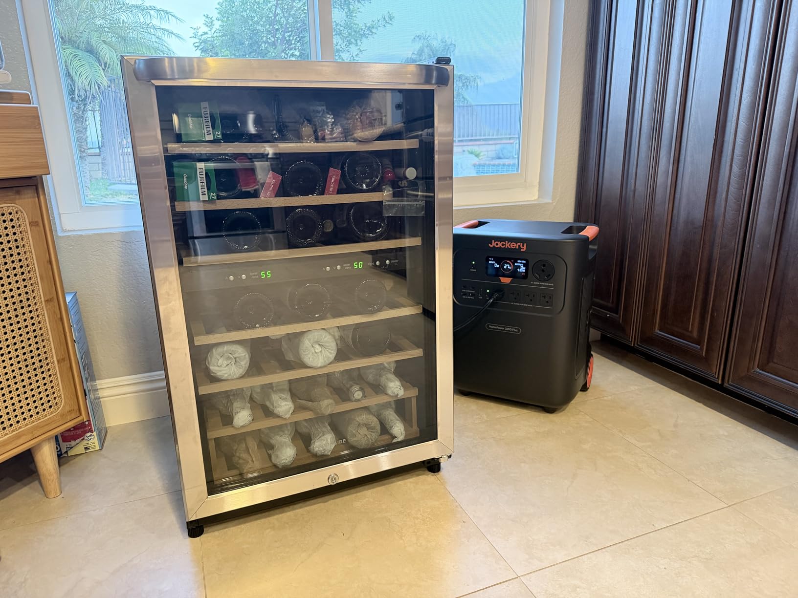 Jackery HomePower 3600 Plus Portable Power Station, 3600W AC Output, 3584Wh LFP Solar Generator, Expandable up to 21kWh, Essential Home Backup customer photo 2