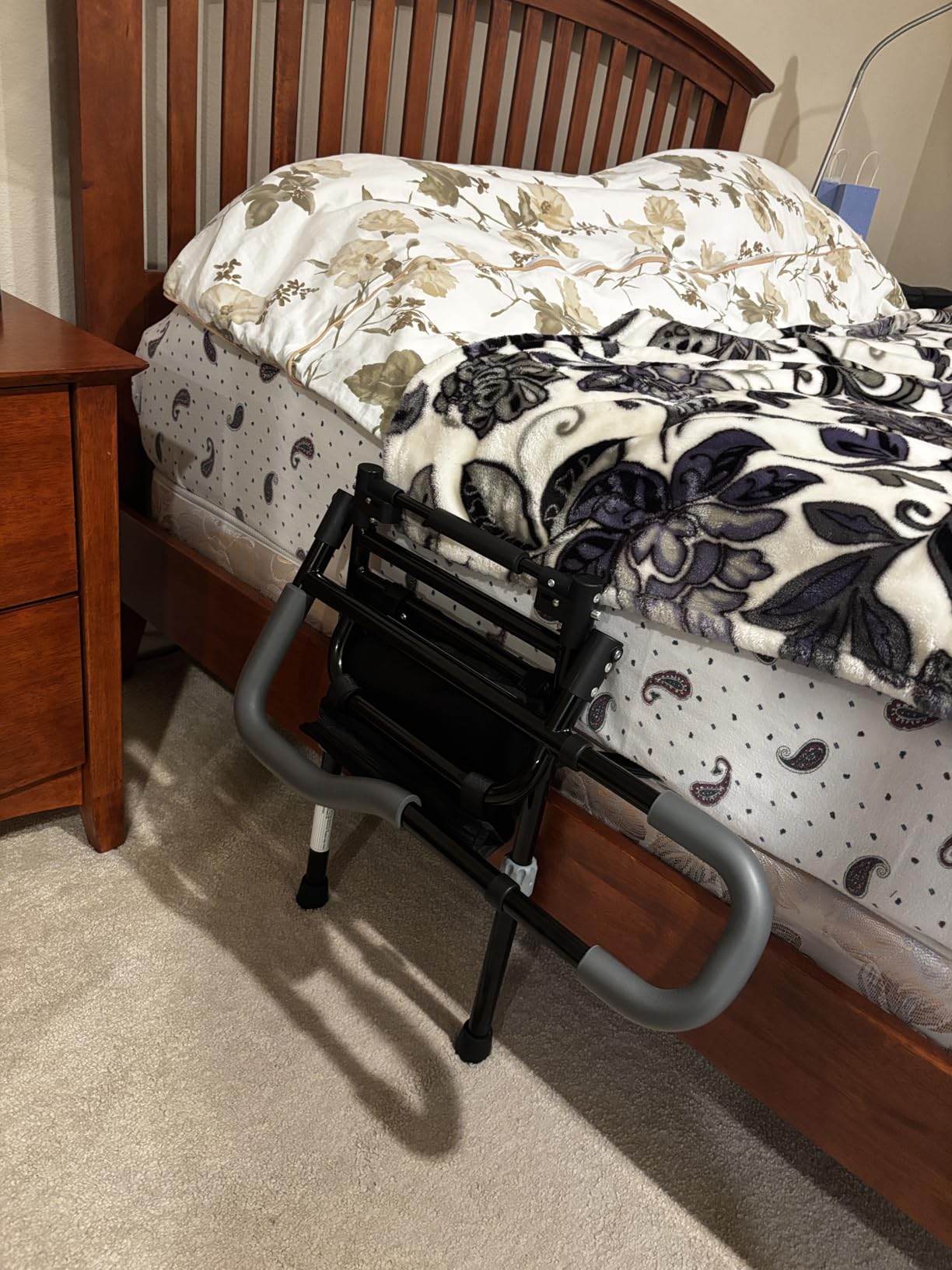 Bed Rails for Elderly Adults Safety, Foldable Bed Assist Rails for Seniors with Sensor Light & Storage Pocket, Adjustable Height, 180° One-Hand Folding Bed Side Rails Fit King Queen Full Twin customer photo 1