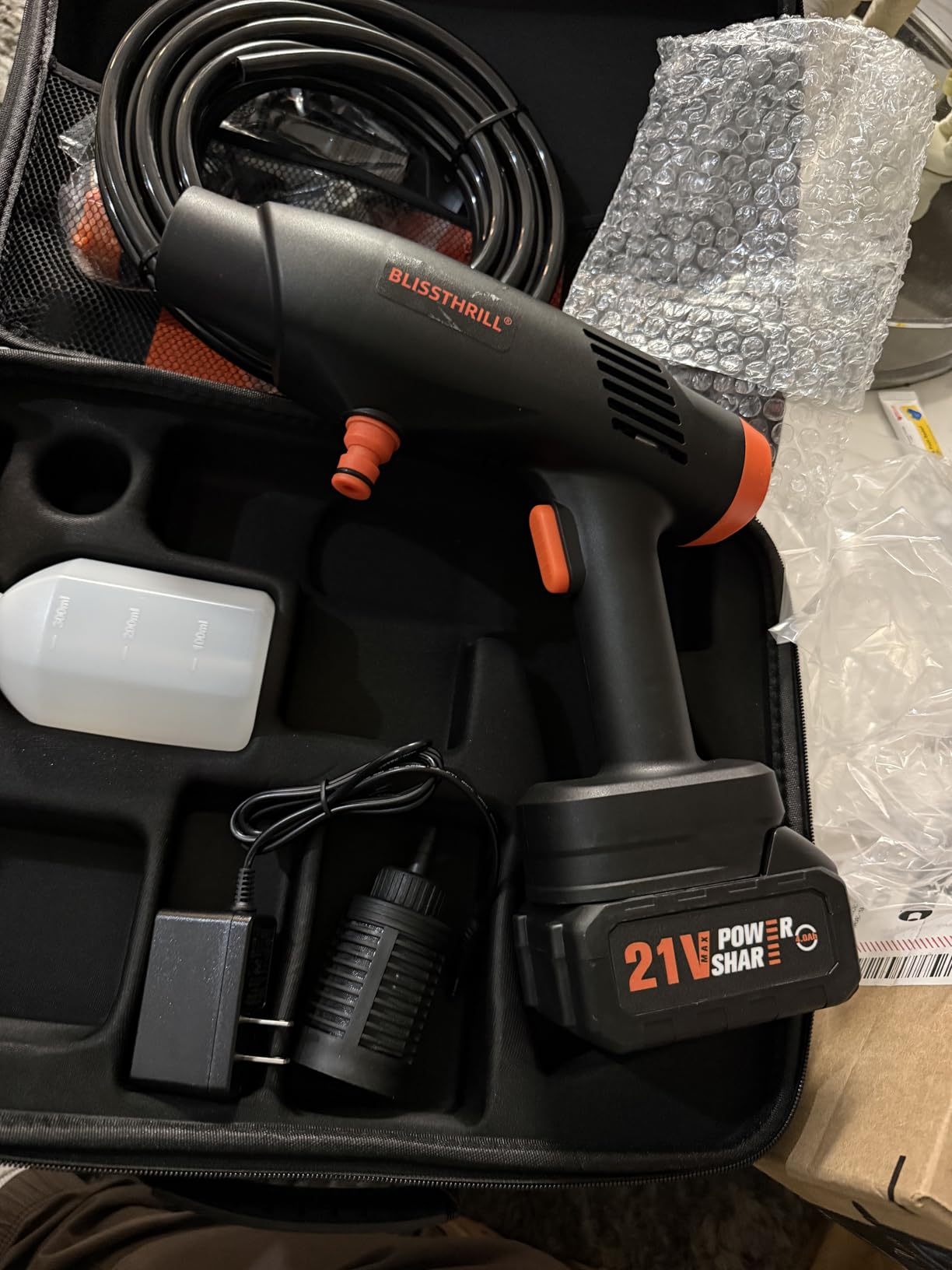 Cordless Pressure Washer Battery Powered; 1100PSI 2.4 GPM Portable Cordless Power Washer with 6-in-1 Nozzle, Foam Cannon, 21V Battery&Charger; Handheld Battery Pressure Washer (EnduringOrange) customer photo 2