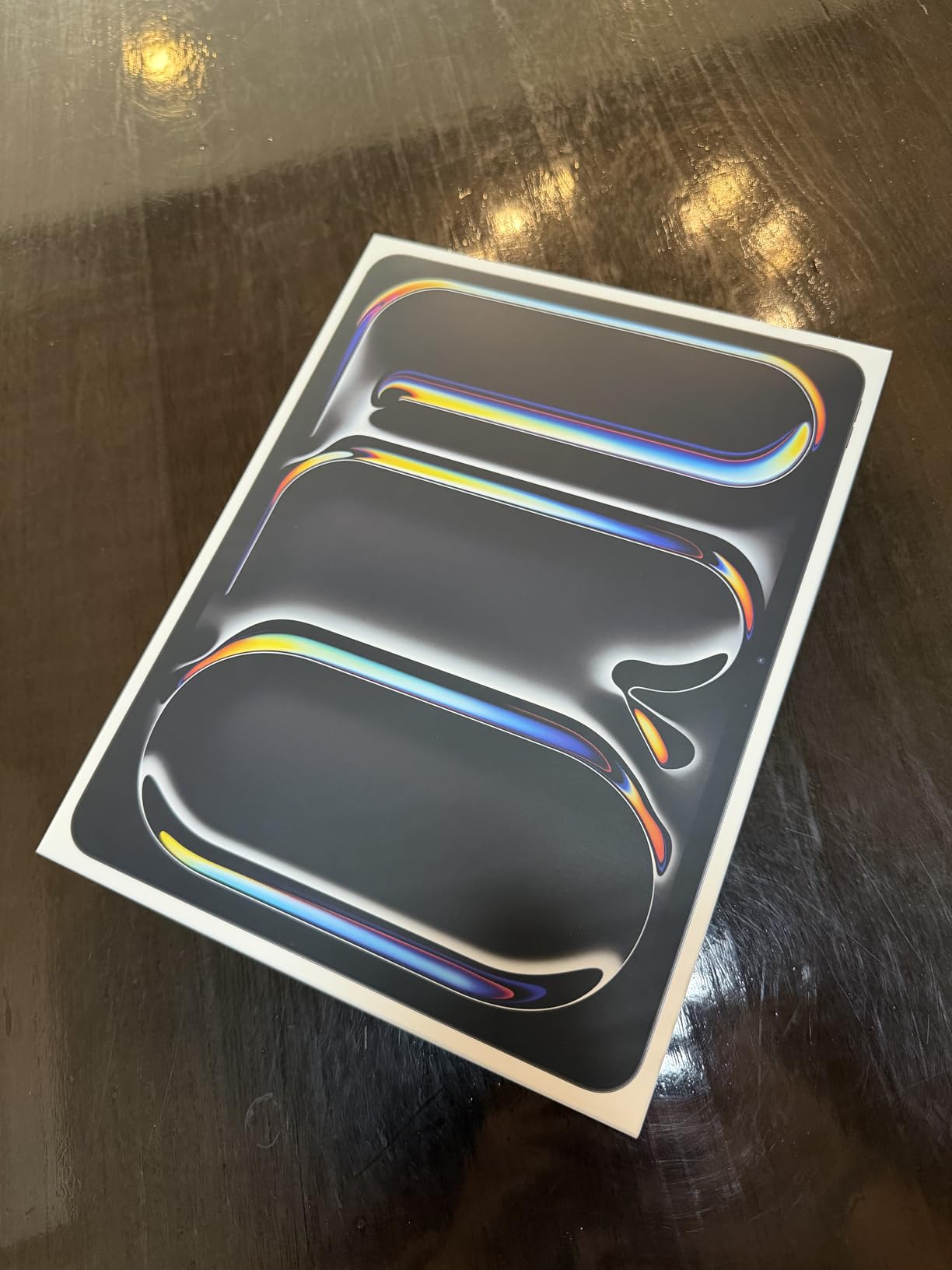 iPad Pro 13-inch (M5): Ultra Retina XDR Display, 256GB, Landscape 12MP Front/Back Camera, LiDAR Scanner, Wi-Fi 7 - Silver customer photo 2