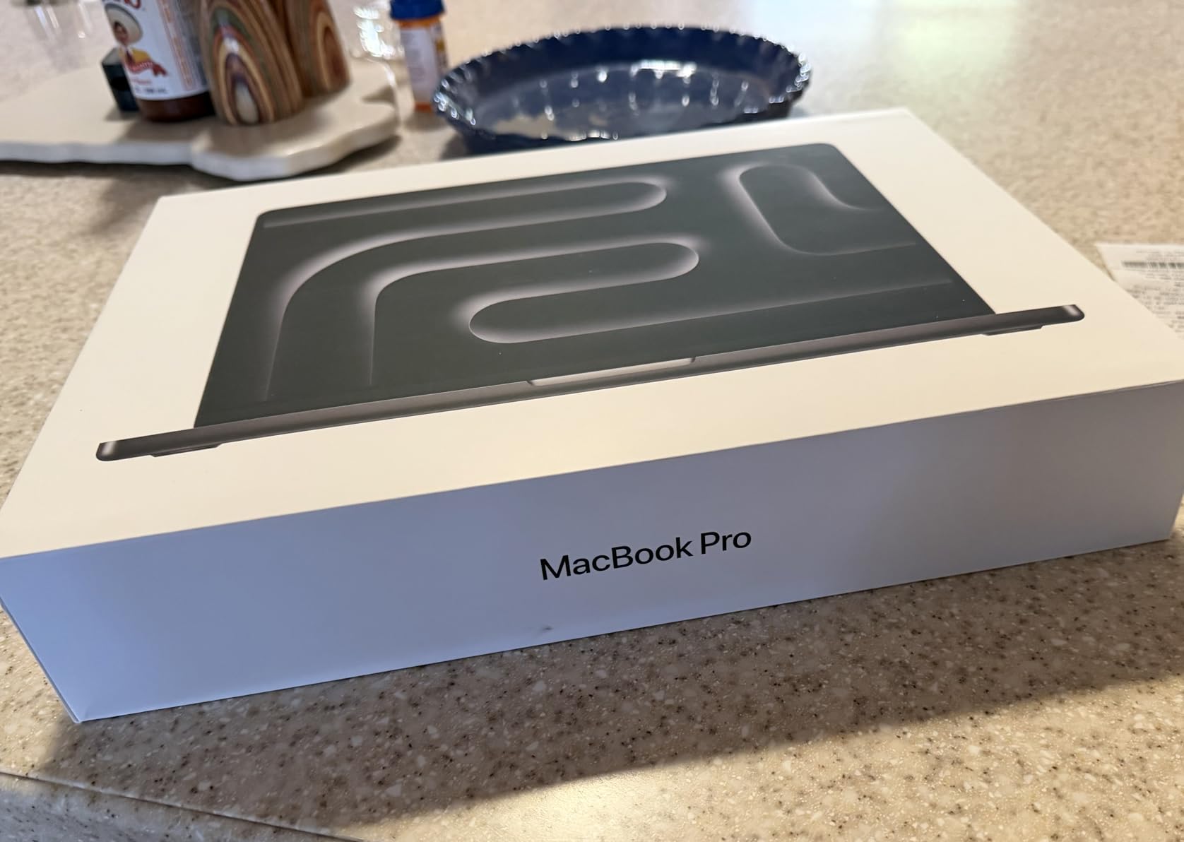Apple 2025 MacBook Pro Laptop with Apple M5 chip with 10‑core CPU and 10‑core GPU: Built for AI, 14.2-inch Liquid Retina XDR Display, 16GB Unified Memory, 512GB SSD Storage; Space Black customer photo 1