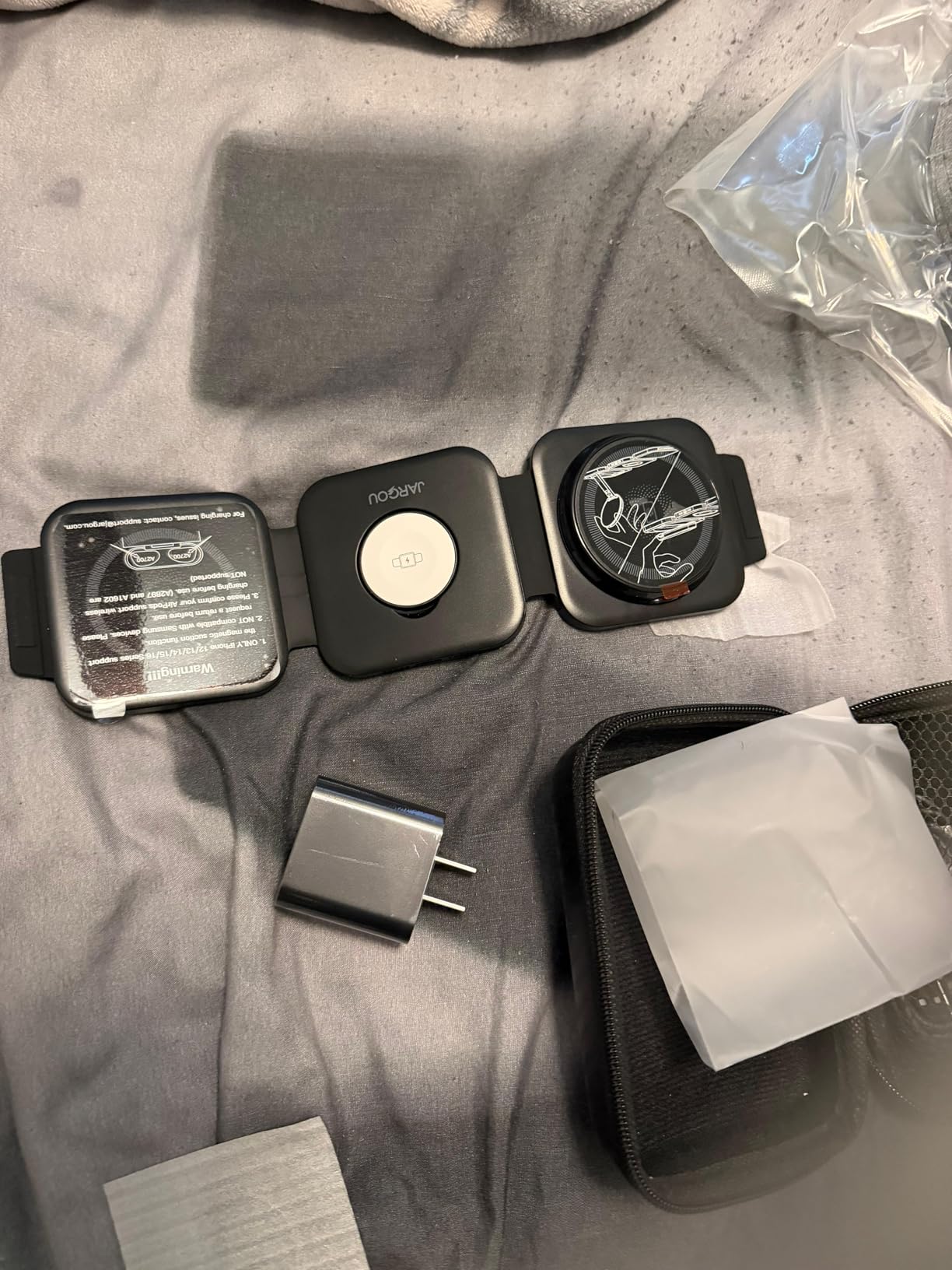 3 in 1 Charging Station for Apple Devices, Foldable Wireless Charging Station for iPhone 17/16/15/14/13/12, Apple Watch & AirPods with Magsafe Charger Stand, Travel Essentials Wireless Charger (Black) customer photo 2