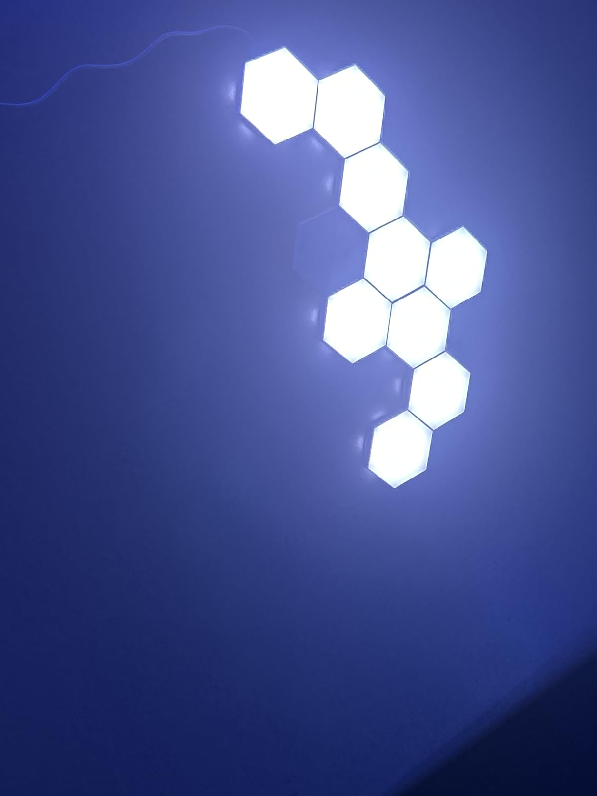 TECKNET Hexagon Light Panel - 8 Pack Smart APP RGB Hexagon LED Lights Wall Lights with Remote Control & Music Sync for Gaming Decor customer photo 1