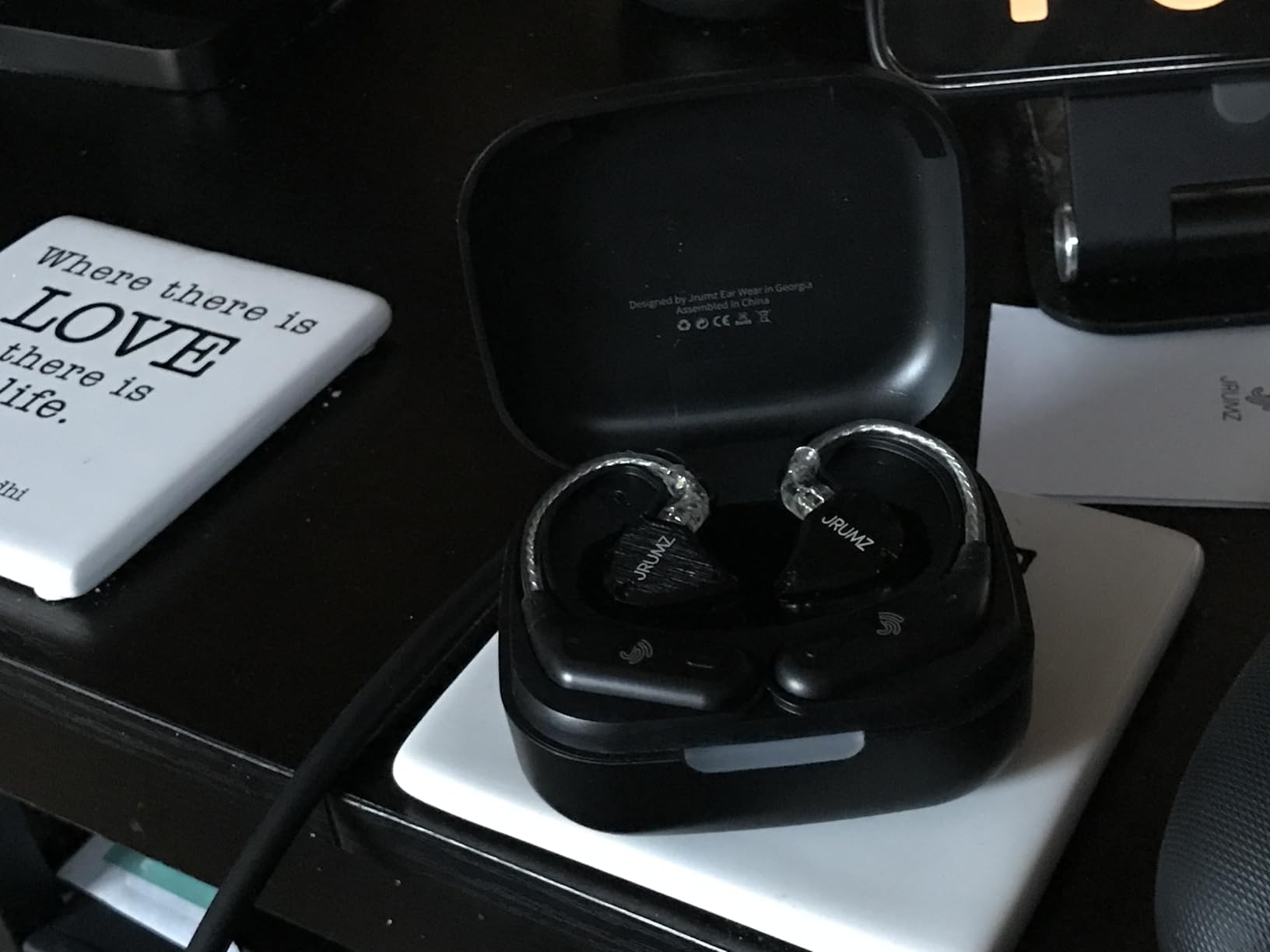 Jrumz XP02 Wireless in-Ear Monitor Earbuds, Lightweight IEM Earphones, 48-Hour Playtime, Over-Ear Earhooks customer photo 1