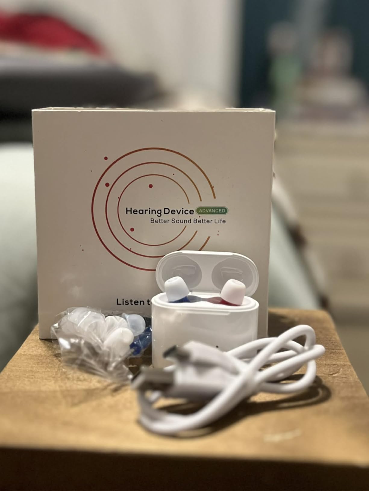 Hearing Aids for Seniors, Hearing Aid Rechargeable for Hearing Loss, Personal Hearing Amplifier with Volume Control and Portable Magnetic Charging Case, Noise Canceling (White) customer photo 1