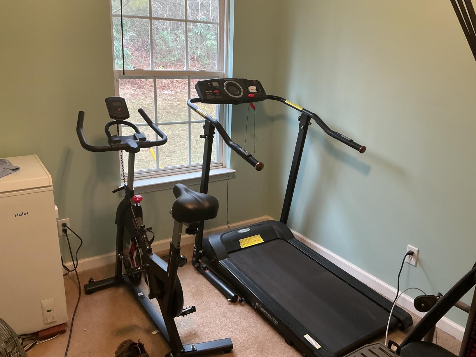 Wenoker Magnetic Resistance Stationary Bike for Home App Sync Indoor Bike with 350lbs Weight Capacity, Tablet Holder and Fitness Courses for Weight Loss customer photo 2