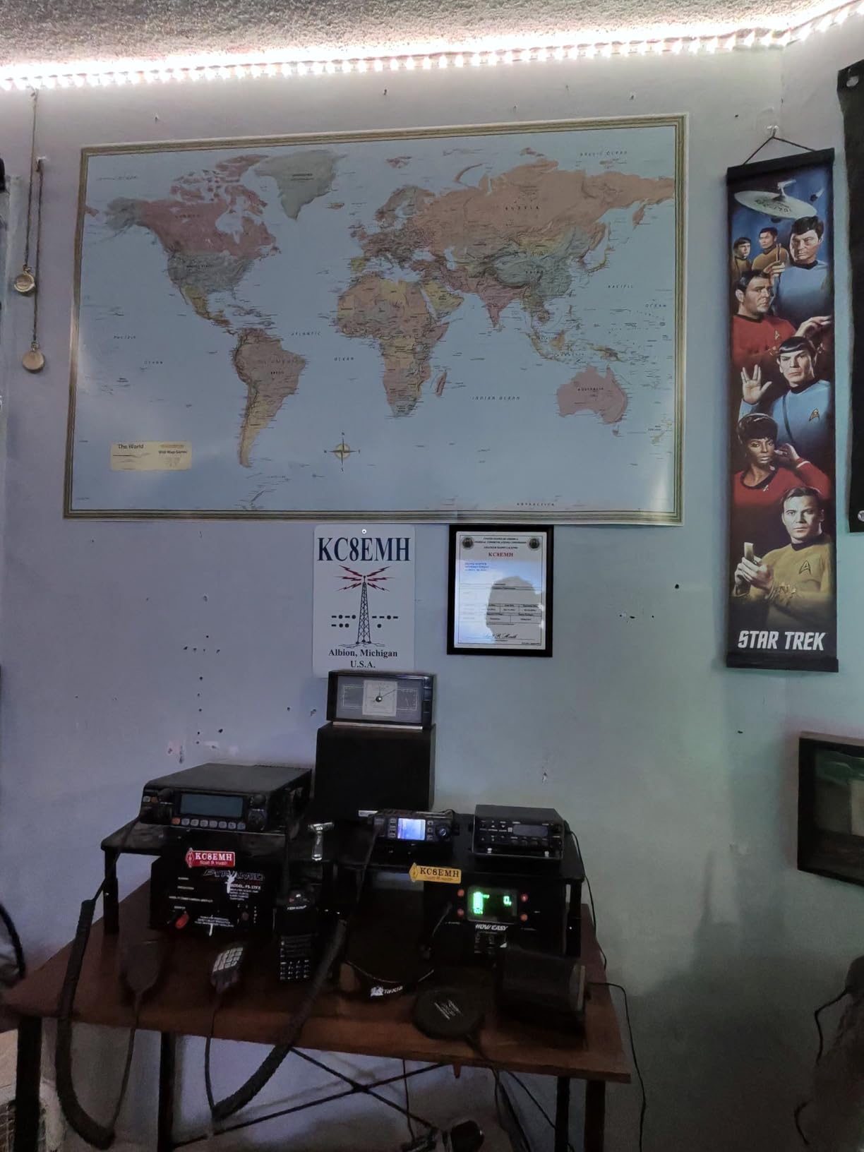 WALI Computer Monitor Stand for Desk, Adjustable Laptop Riser, Desk Monitor Stand Underneath Storage (PTT001-B), 1 Pack, Black customer photo 2
