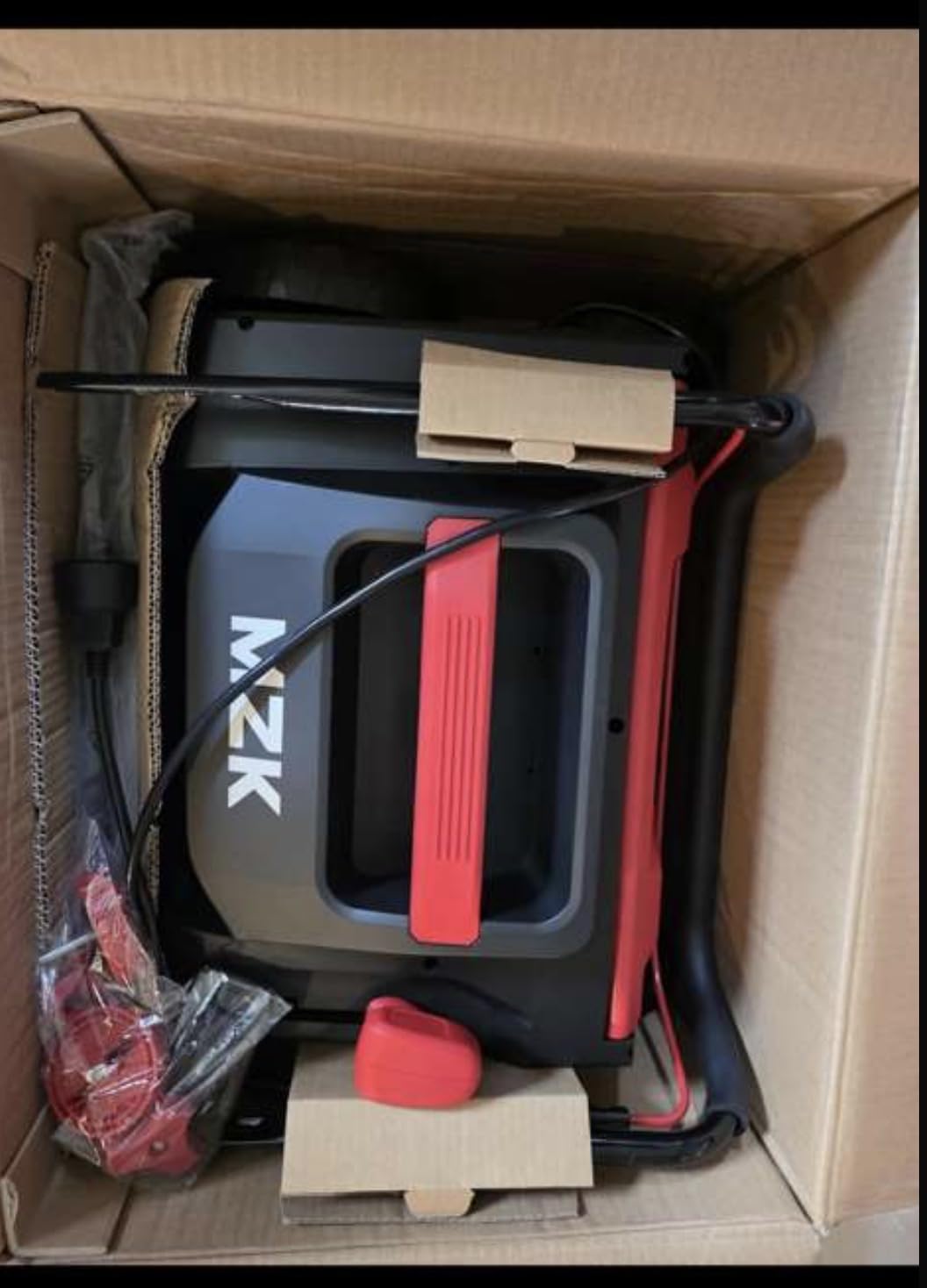 MZK 15-inch 2-in-1 Electric Dethatcher and Scarifier w/Removeable 5-Position Height Adjustment,Lawn dethatcher w/12-Gallon Thatch Collection Bag,Keep Lawn Health(RED) customer photo 1