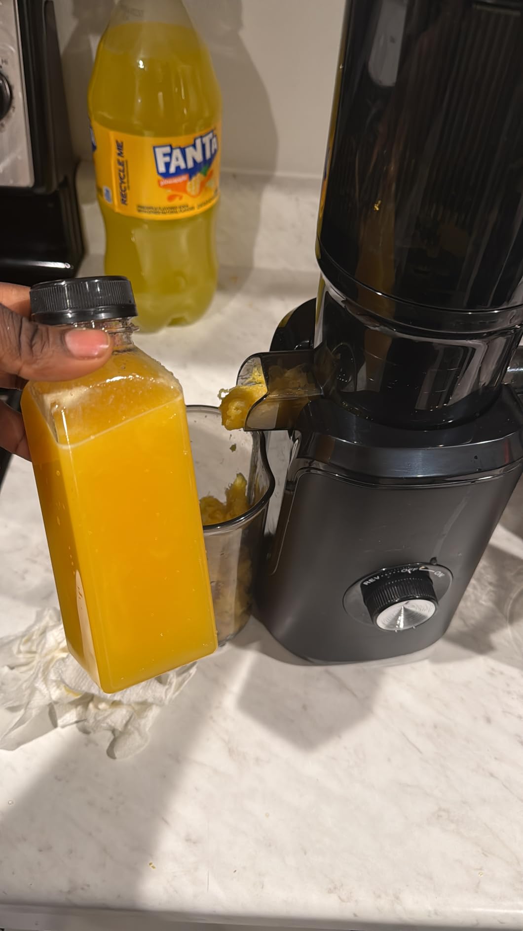 NEWBULIG Cold Press Juicer Machines, Masticating Juicer with High Juice Yield, Reverse Function, Stops Oxidation and Easy to Clean for Vegetables & Fruits, Black customer photo 2