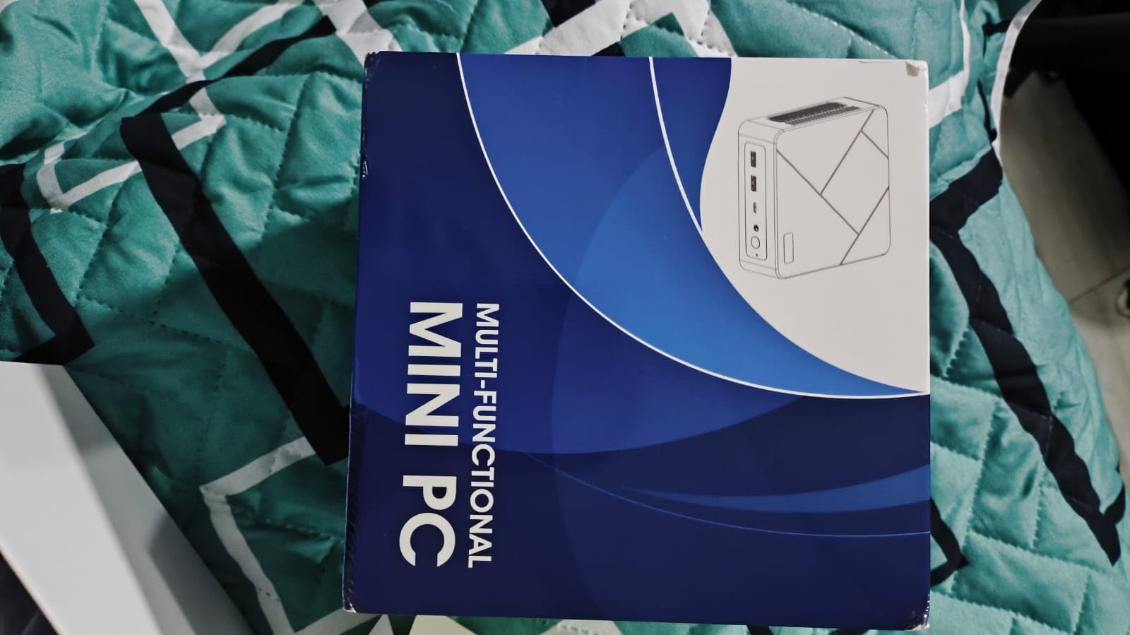 BOSGAME P4 Ultra Mini PC Gaming, Ryzen 7 7730U, 16GB RAM 1TB NVMe SSD Mini Computers, Dual 2.5G LAN, Wi-Fi 6E, BT5.2, 4K Triple Display HDMI | DP | Type-C, Home Office Business customer photo 1