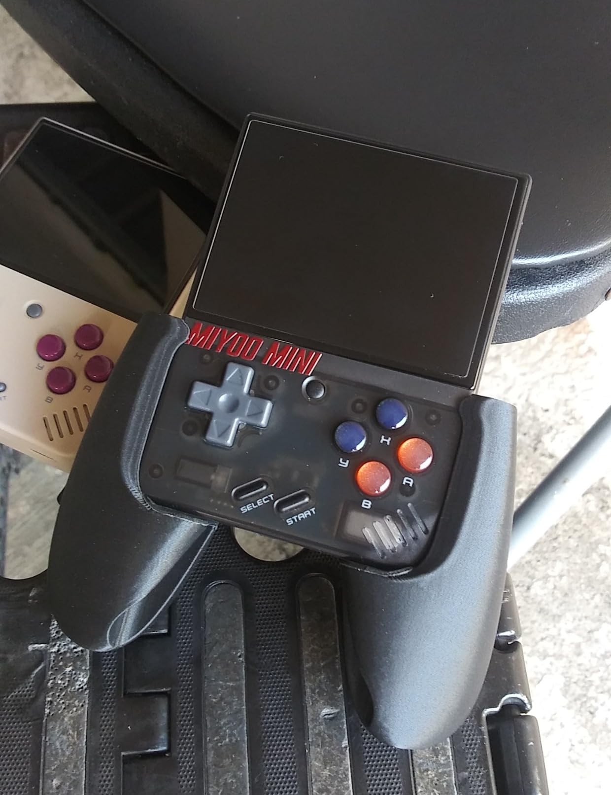 RG35XX Pro Anbernic Retro Handheld Game Console Black - 3.5-inch IPS Linux 64GB WiFi HDMI customer photo 1