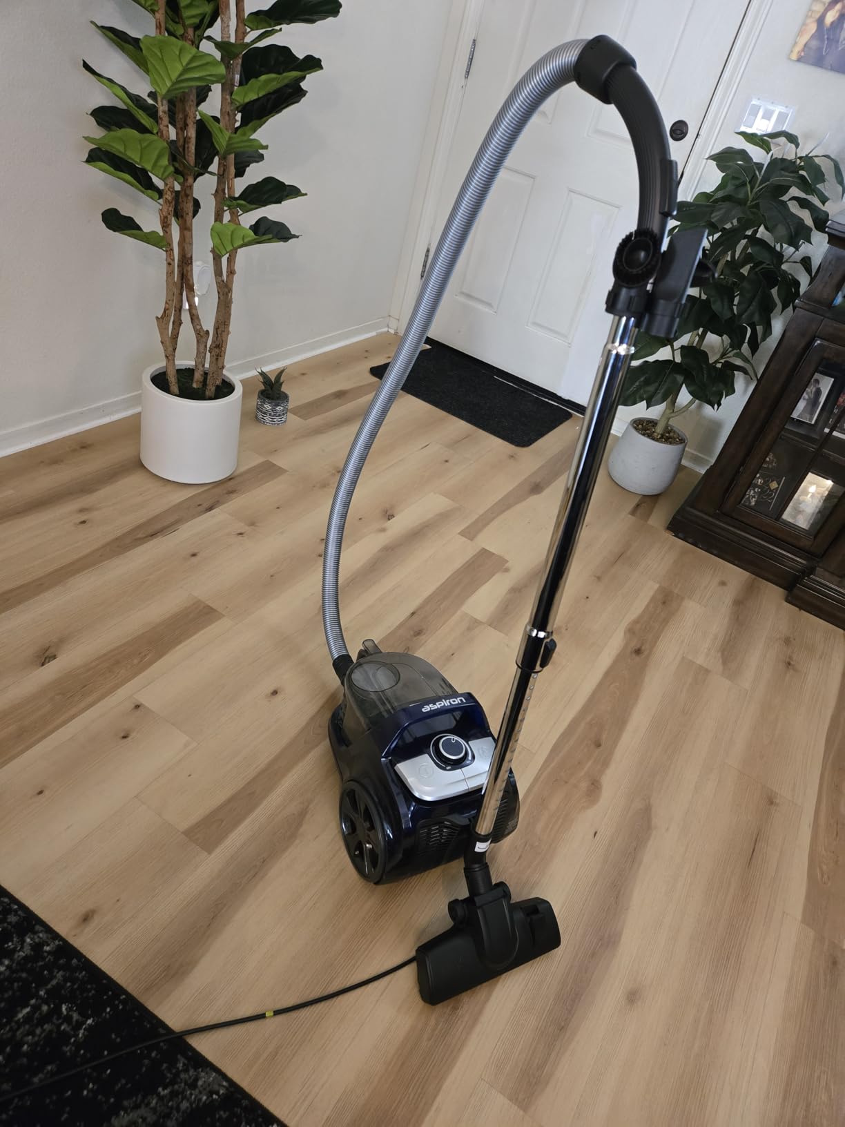 Aspiron Canister Vacuum, Upgraded 1600W Bagless Canister Vacuum Cleaner, Auto Cord Rewind, H13 HEPA Filter, 4Qt Large Capacity, 5 Tools for Hard Floors, Carpet, Pet, Tangerine customer photo 2
