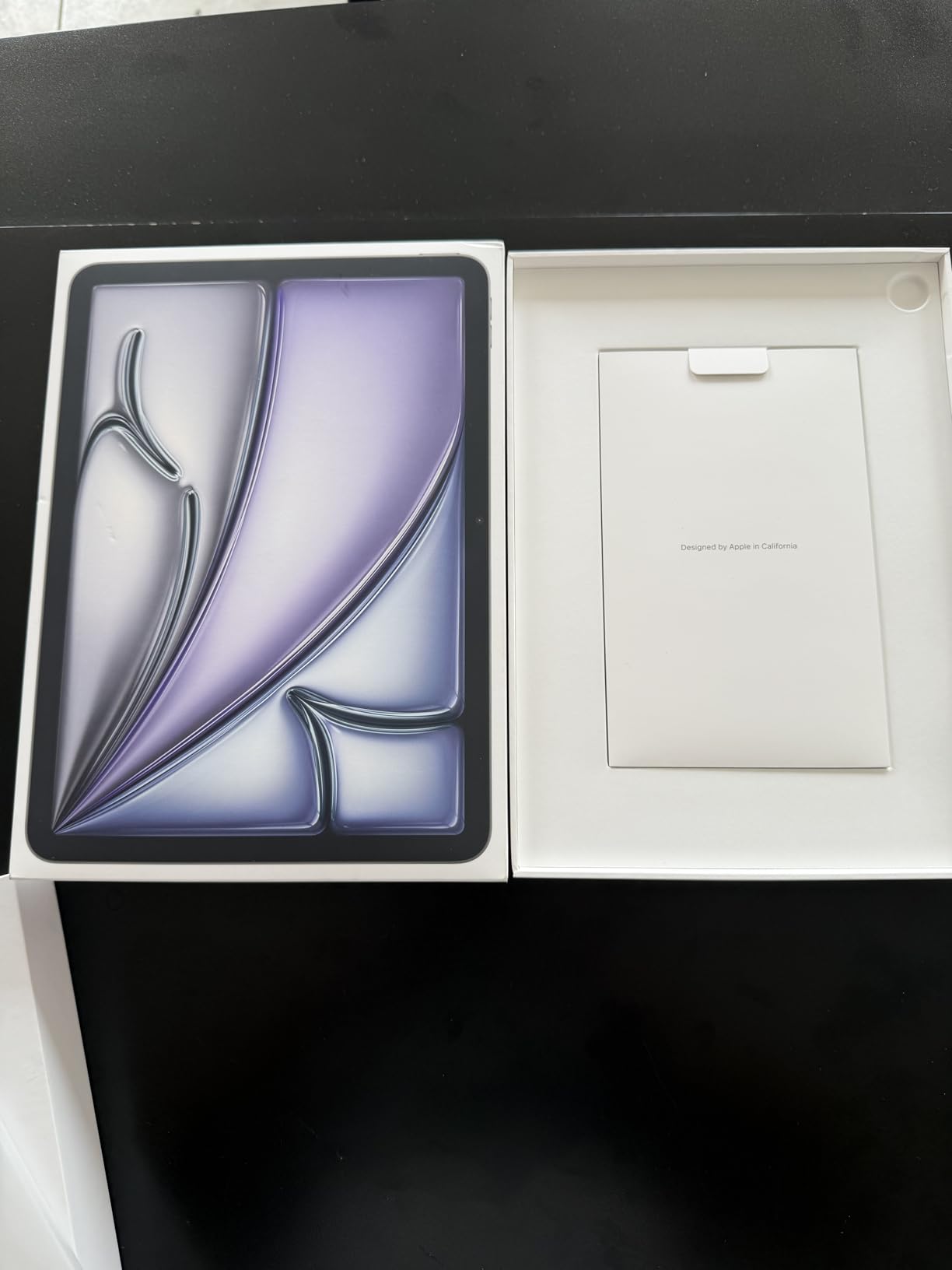 iPad Air 11-inch (M4): Liquid Retina Display, 256GB, 12MP Front/Back Camera, Wi-Fi 7 with Apple N1, Touch ID - Space Gray customer photo 2