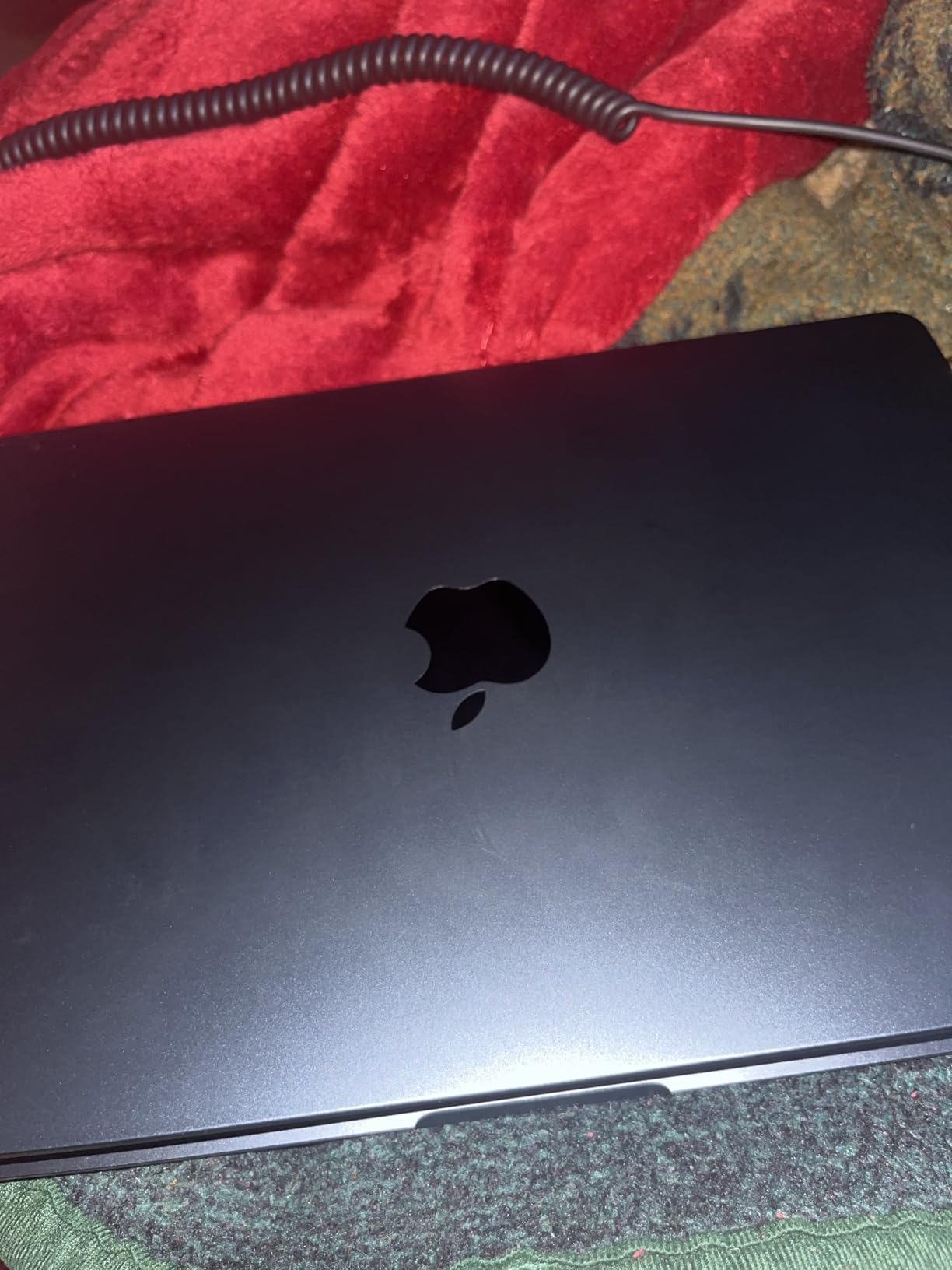 Apple 2026 MacBook Air 13-inch Laptop with M5 chip: Built for AI, 13.6-inch Liquid Retina Display, 16GB Unified Memory, 512GB SSD, 12MP Center Stage Camera, Touch ID, Wi-Fi 7; Sky Blue customer photo 2