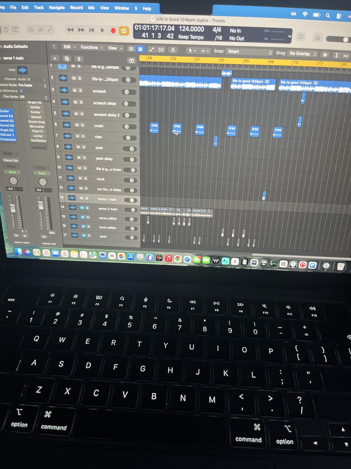 2026 MacBook Air 13-inch Laptop with M5 chip: Built for AI, 13.6-inch Liquid Retina Display, 16GB Unified Memory, 512GB SSD, 12MP Center Stage Camera, Touch ID, Wi-Fi 7; Midnight customer photo 2