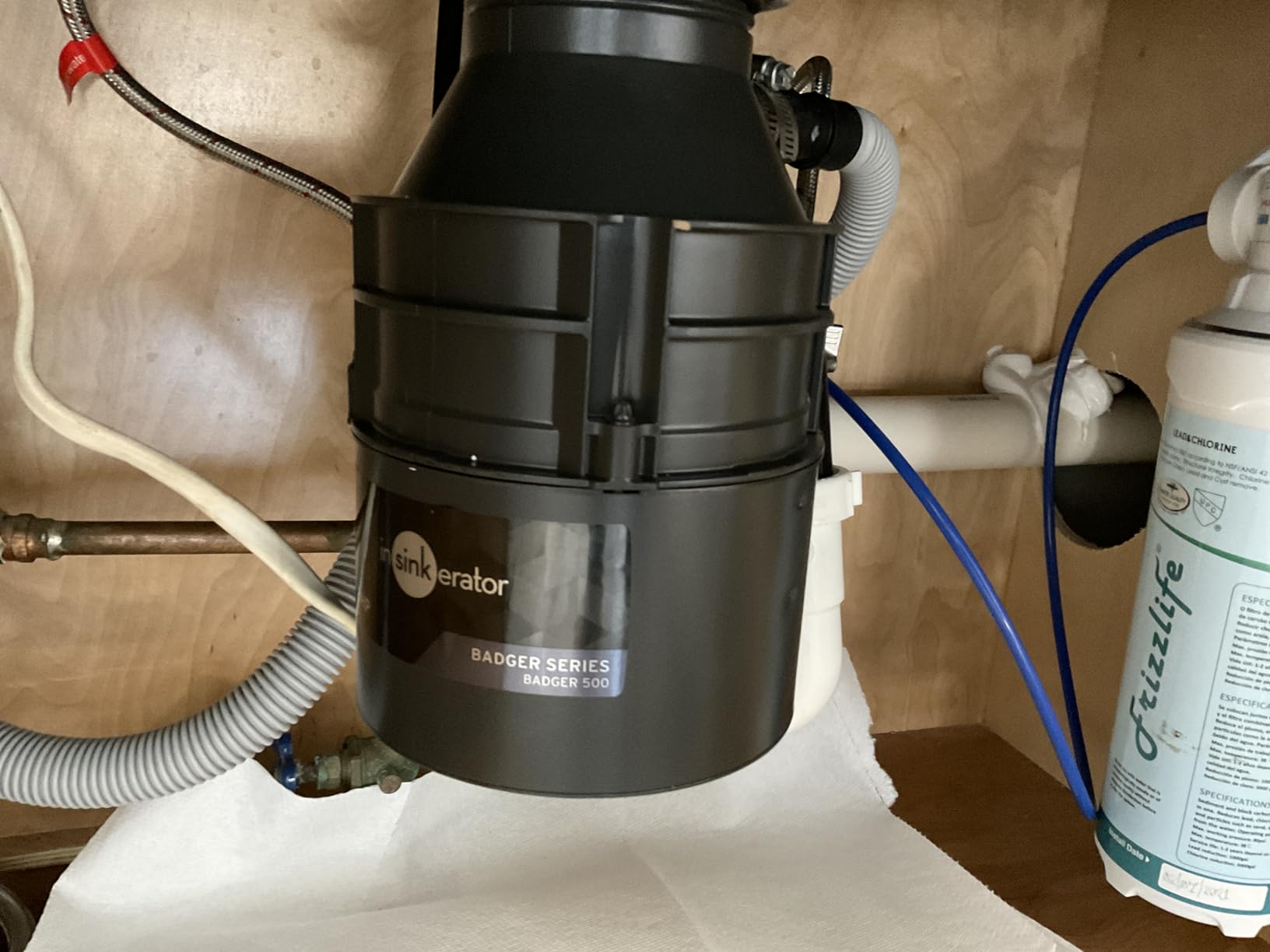 InSinkErator Badger 5 Garbage Disposal, Standard Series 1/2 HP Continuous Feed Food Waste Disposer, Black customer photo 1