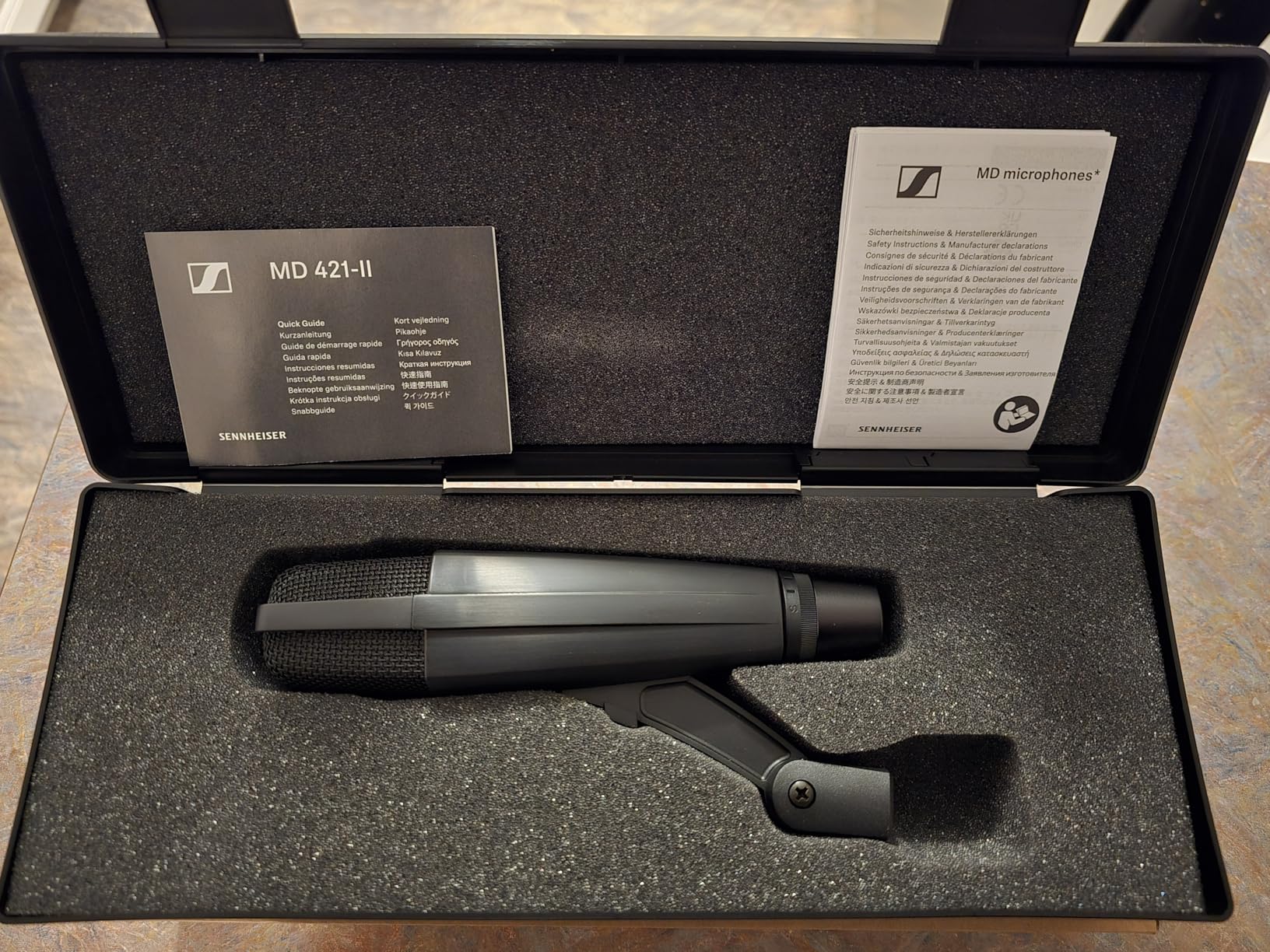 Sennheiser Pro Audio Professional MD 421-II Cardioid Dynamic Instrument Microphone customer photo 2