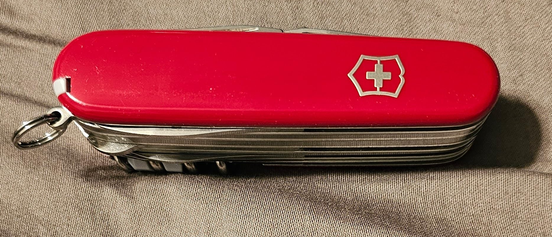 Victorinox Swisschamp Multi-Tool (Sapphire), 91mm, 33 Functions customer photo 2