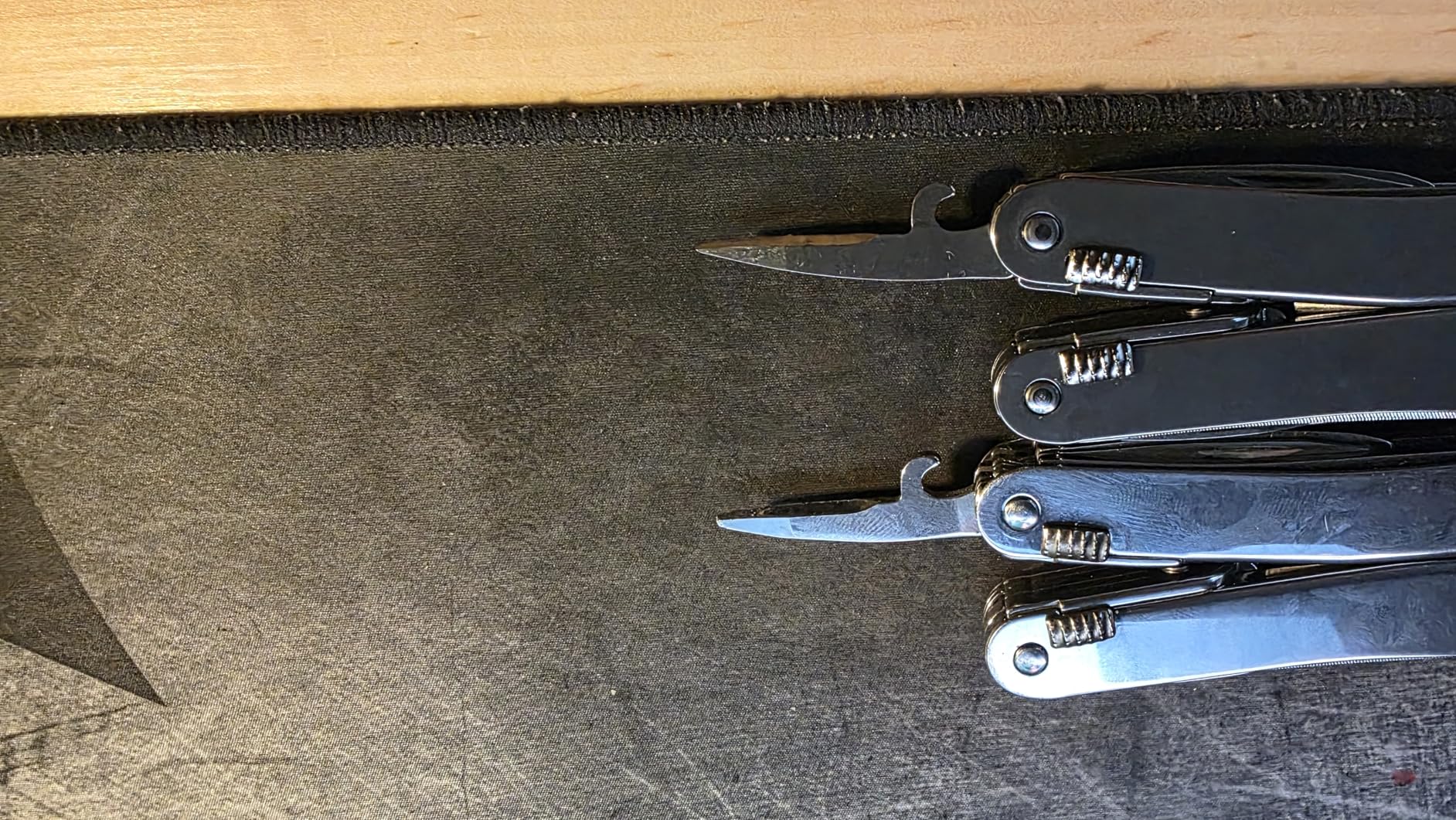 Victorinox Swiss Tool Spirit X Multi Tool, 24 Function Swiss Made with Locking Blade and Long-Nosed Pliers customer photo 2