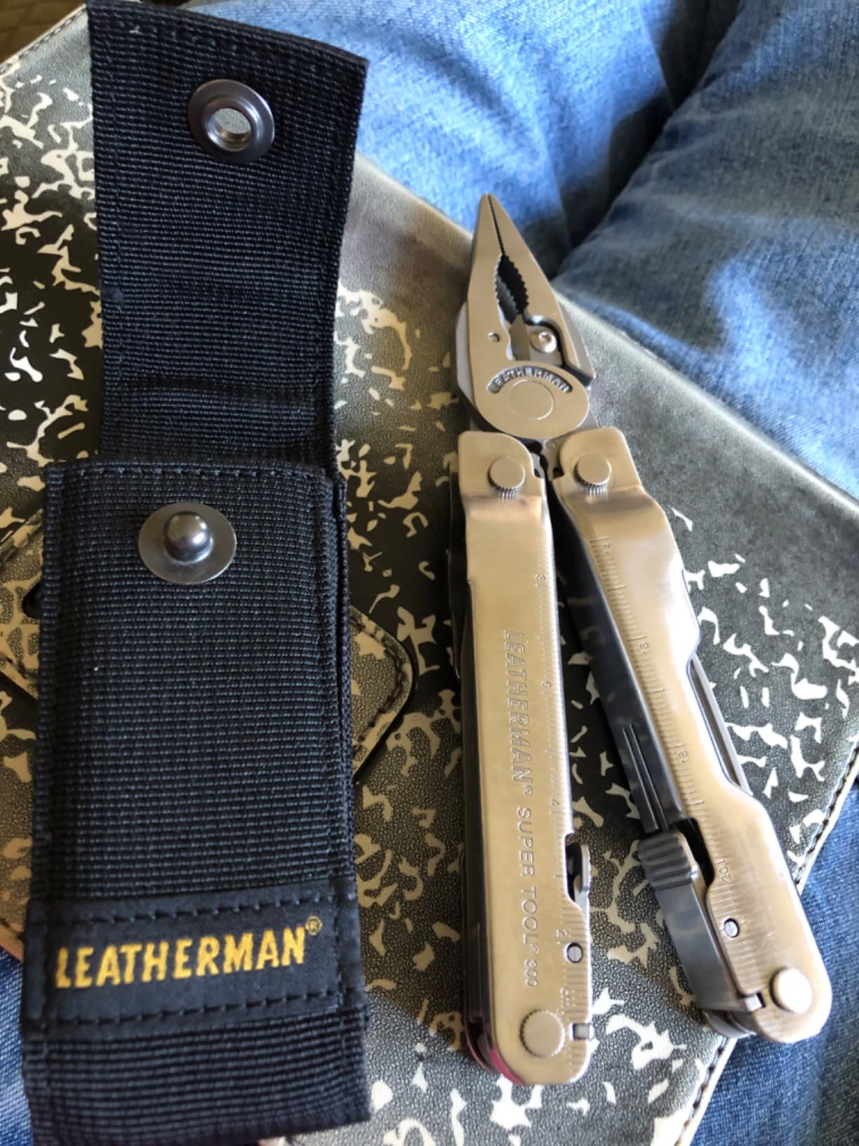 LEATHERMAN Super Tool 300 Multitool with Premium Replaceable Wire Cutters and Saw, Stainless Steel customer photo 1