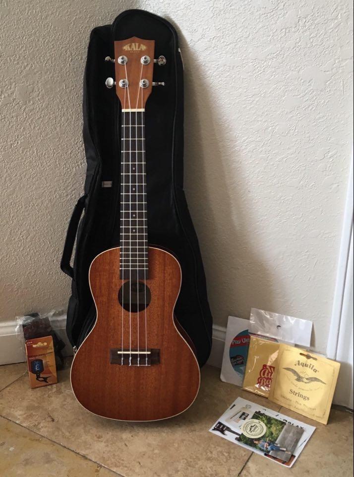 Kala KA-B Mahogany Baritone Ukulele Bundle with Gig Bag, Clip-On Tuner, Austin Bazaar Instructional DVD, and Polishing Cloth customer photo 2