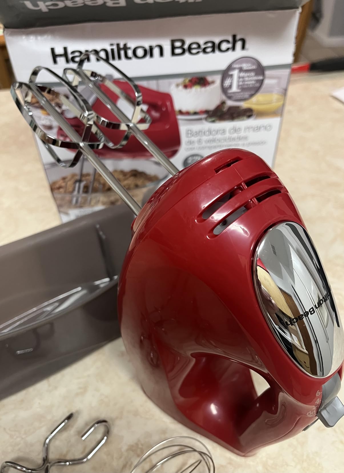 Hamilton Beach 6-Speed Electric Hand Mixer with Whisk, Traditional Beaters, Dough Hooks, Snap-On Storage Case, 275 Watts, Red customer photo 2