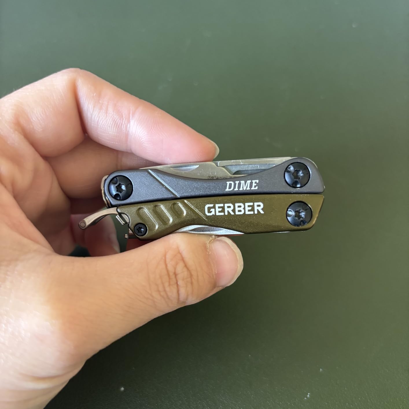 Gerber Gear Dime 12-in-1 Mini EDC Multitool - Needle Nose Pliers, Pocket Knife, Keychain, Bottle Opener - Green customer photo 1
