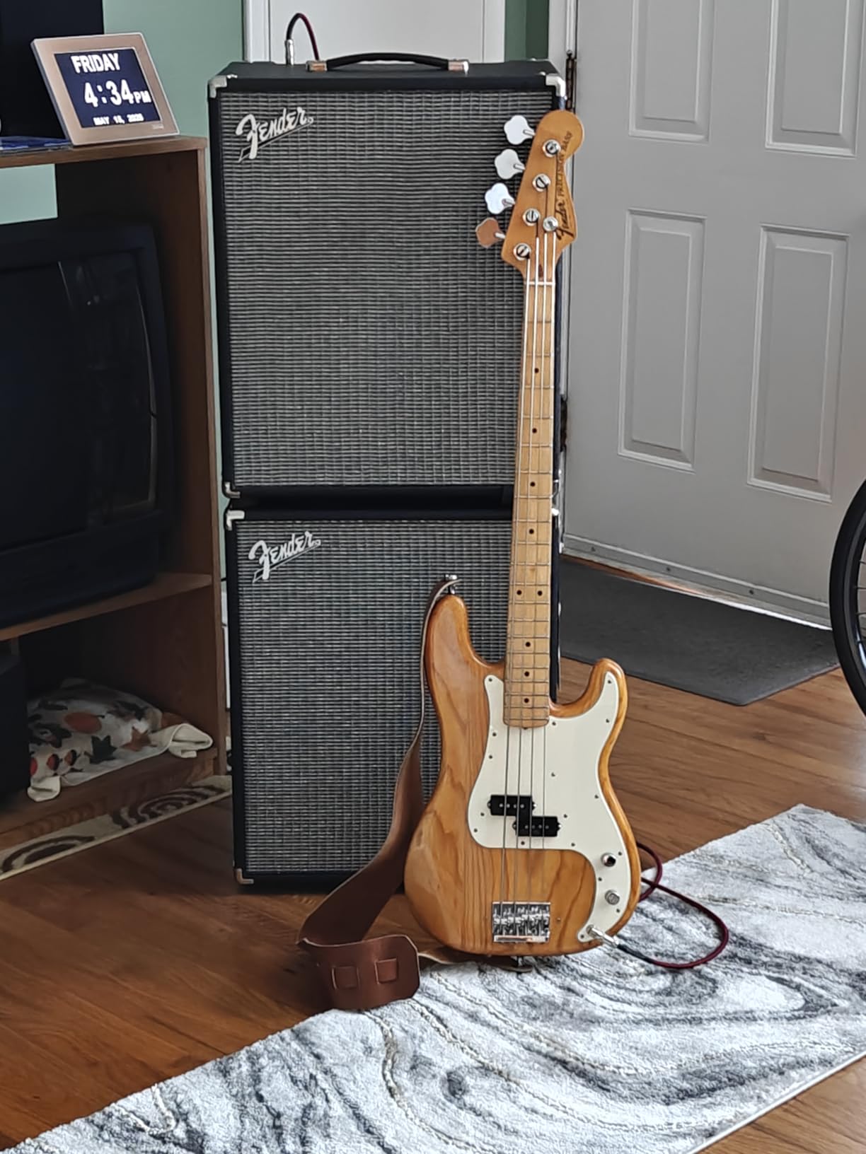 Fender Rumble 210 CABINET V3, with 2-Year Warranty customer photo 1