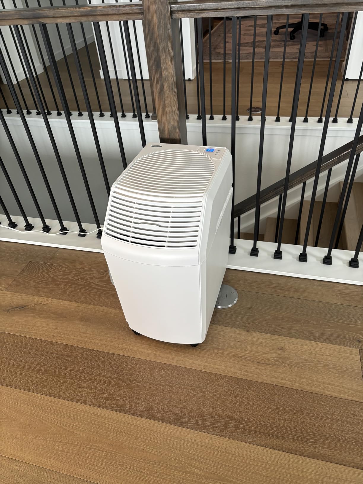 AIRCARE Space Saver Large Evaporative Whole House Commercial 6 Gallon Humidifier for Large Rooms 2,700 sq ft customer photo 1