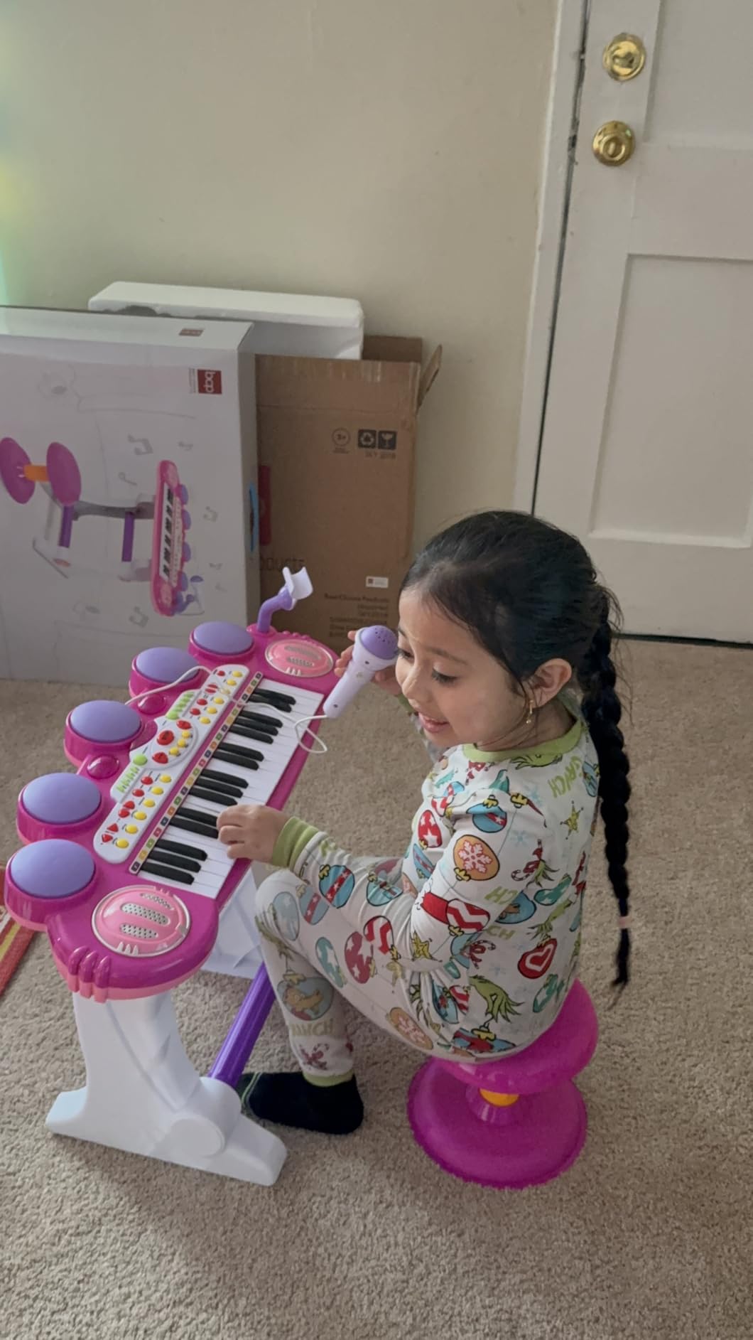 Best Choice Products 37-Key Kids Electronic Musical Instrument Piano Learning Toy Keyboard w/Multiple Sounds, Lights, Microphone, Stool - Blue customer photo 1