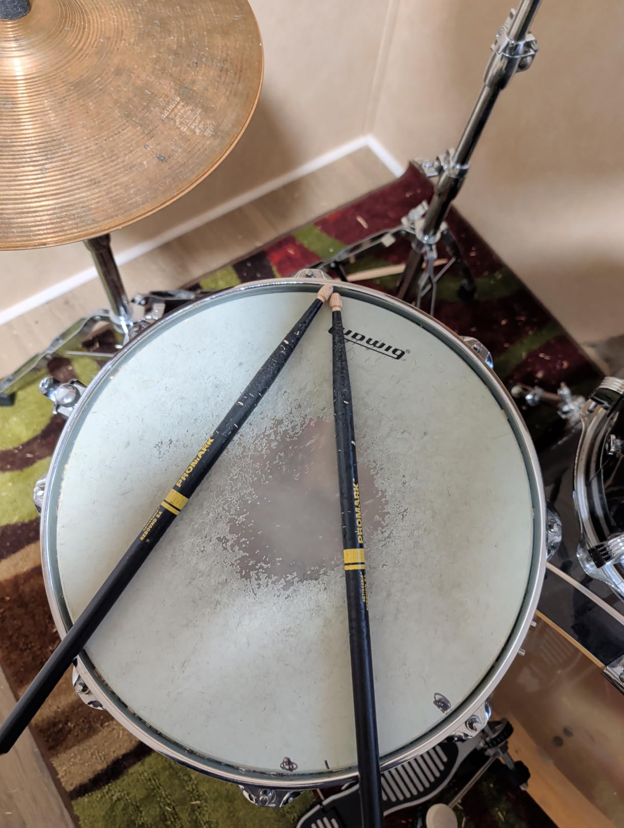 ProMark Forward Rebound 5A ActiveGrip Drumsticks, R5AAG, Tacky Active Grip Finish, Acorn Tip, Hickory Wood - 1 Pair customer photo 2
