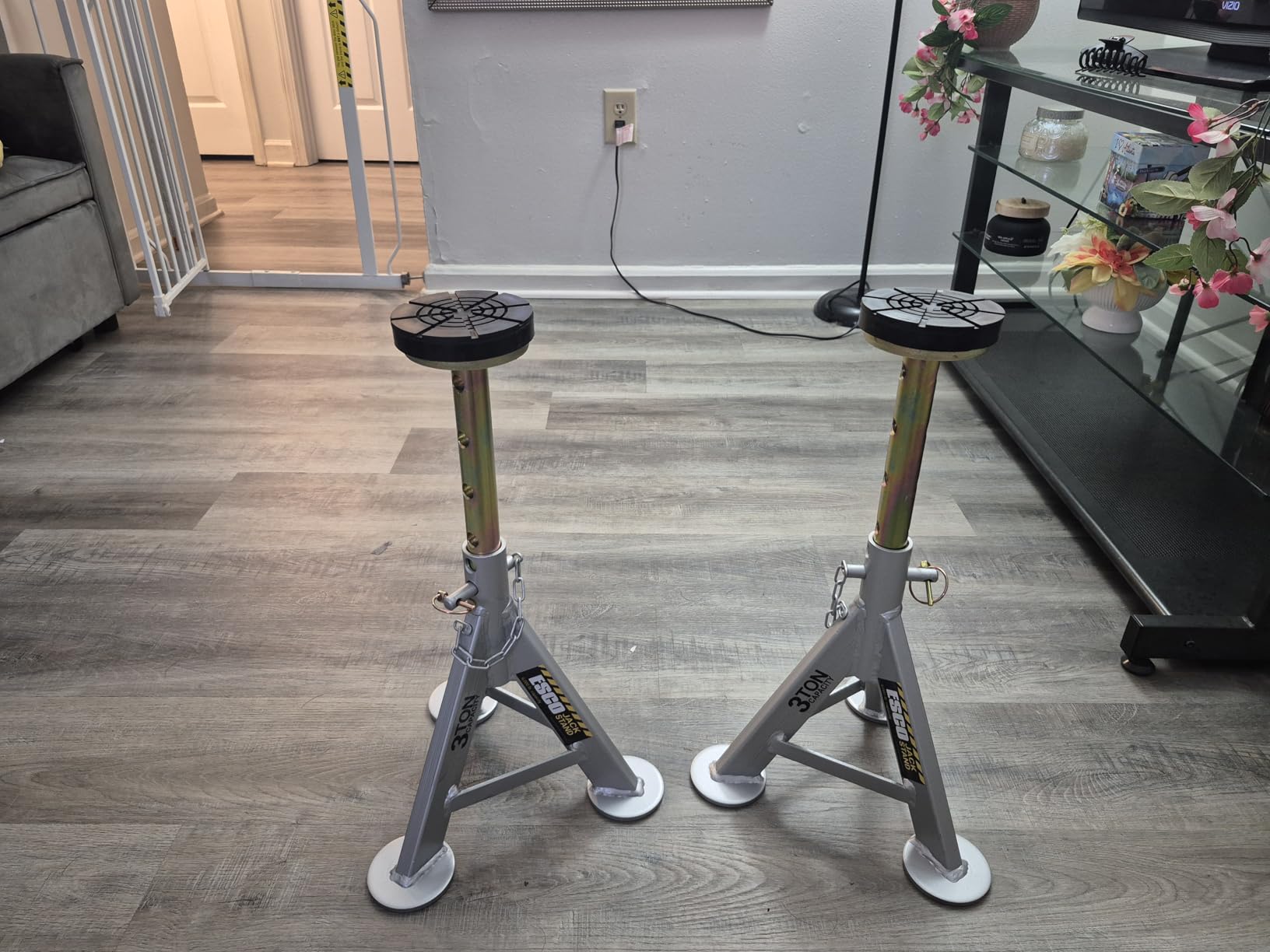 3 Ton Performance Jack Stands, Pair customer photo 1
