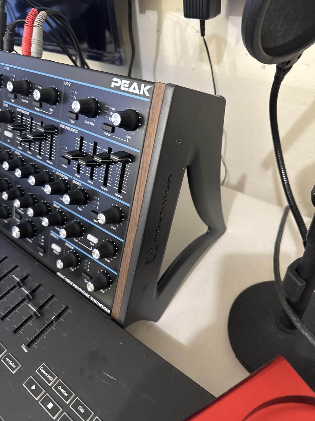 Novation Peak 8-Voice Desktop Polyphonic Synthesiser customer photo 1