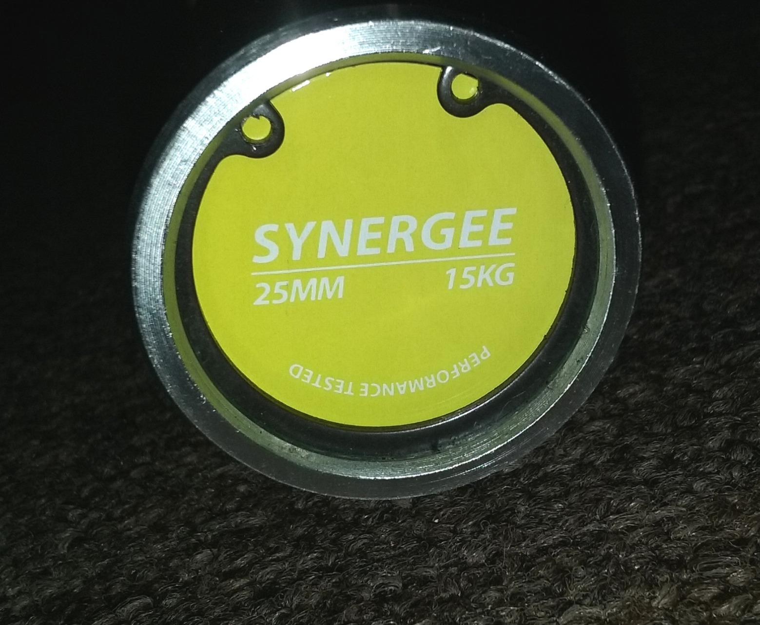 Synergee Regional Olympic 20kg Men's and 15kg Women's Hard Chrome & Black Phosphate Barbells - Rated 1500lbs for Weightlifting and Powerlifting customer photo 1