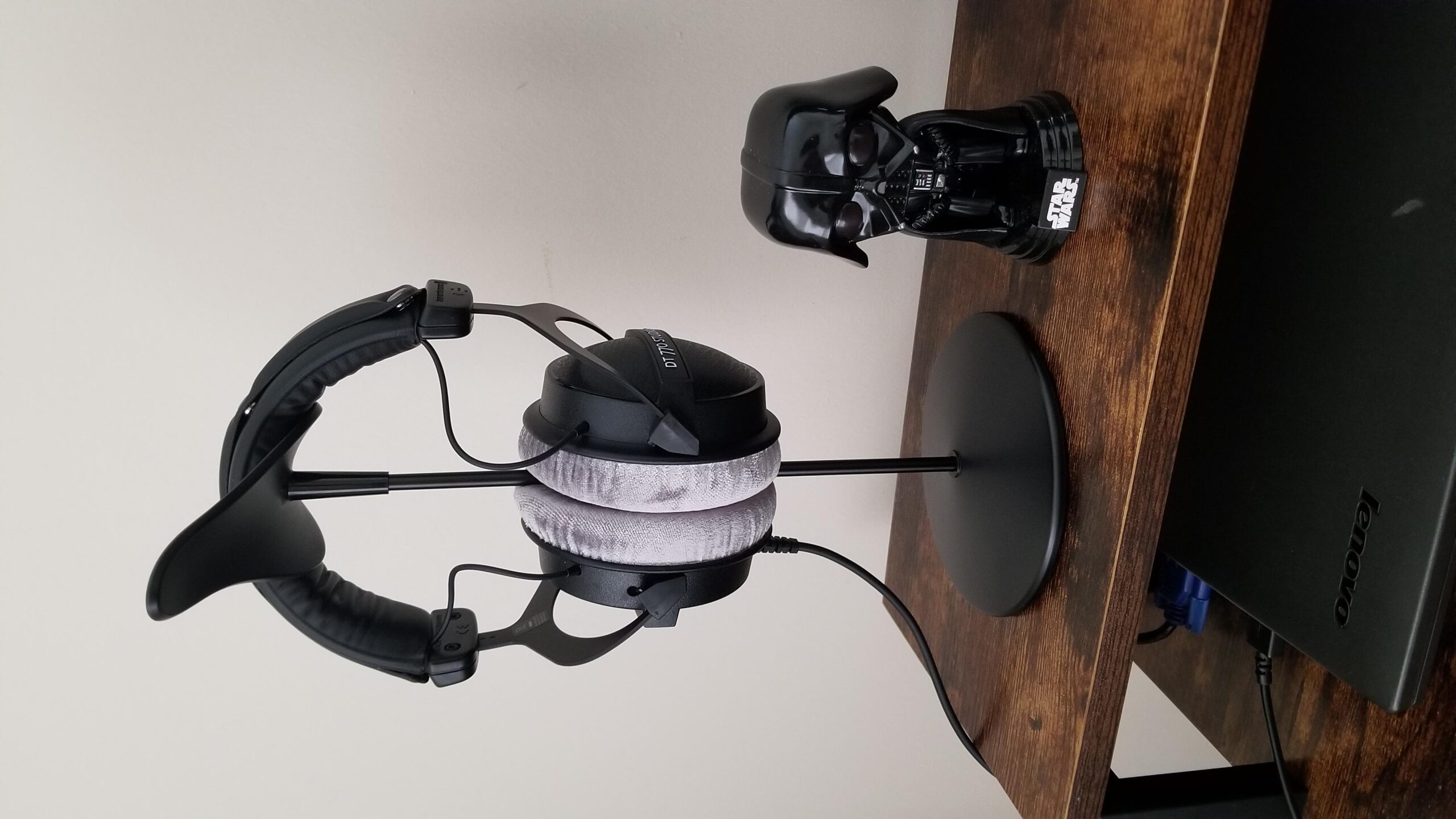 beyerdynamic DT 770 Studio, 80 Ohm, Closed Back, Over Ear, Wired Professional Studio Headphones, Home Recording, Podcast, Monitor, 3m Straight Cable, Black with Gray Velour Ear Pads customer photo 2