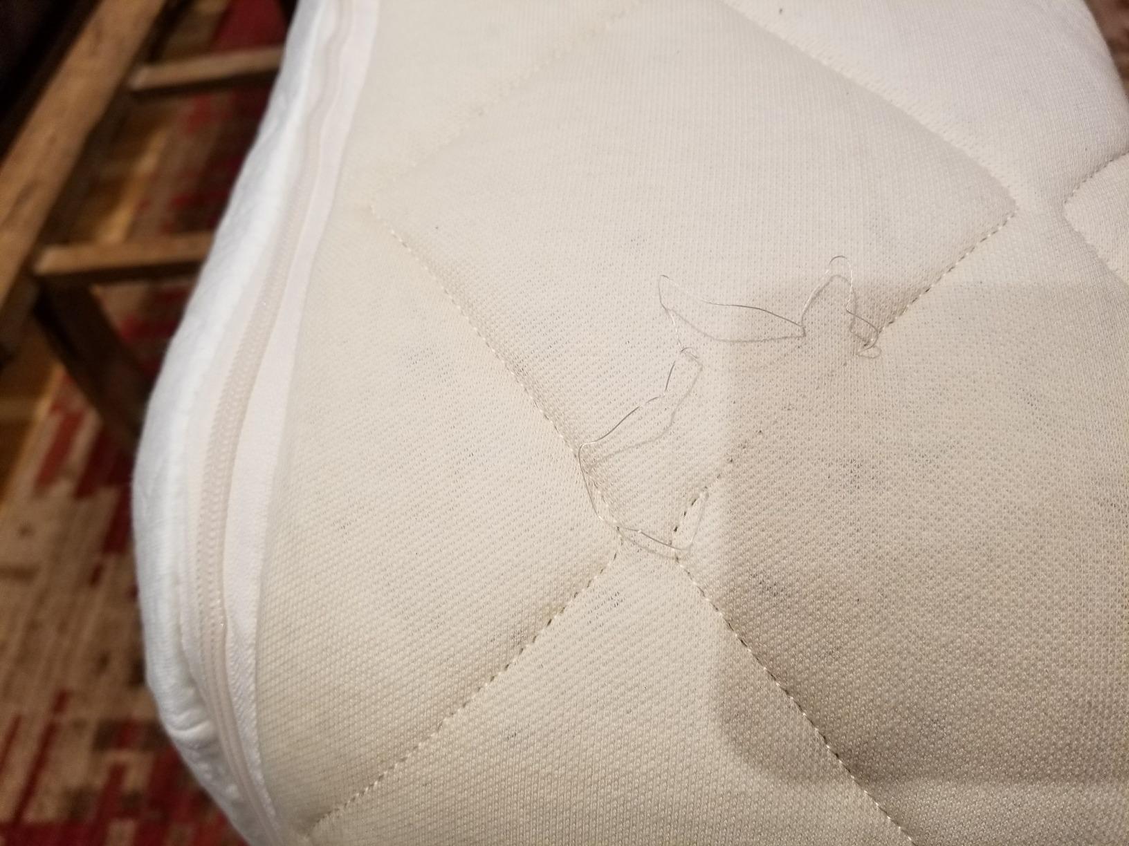 Happsy Organic Hybrid Mattress - Natural Latex - Medium Firm with Encased Coil Layers - Queen customer photo 2