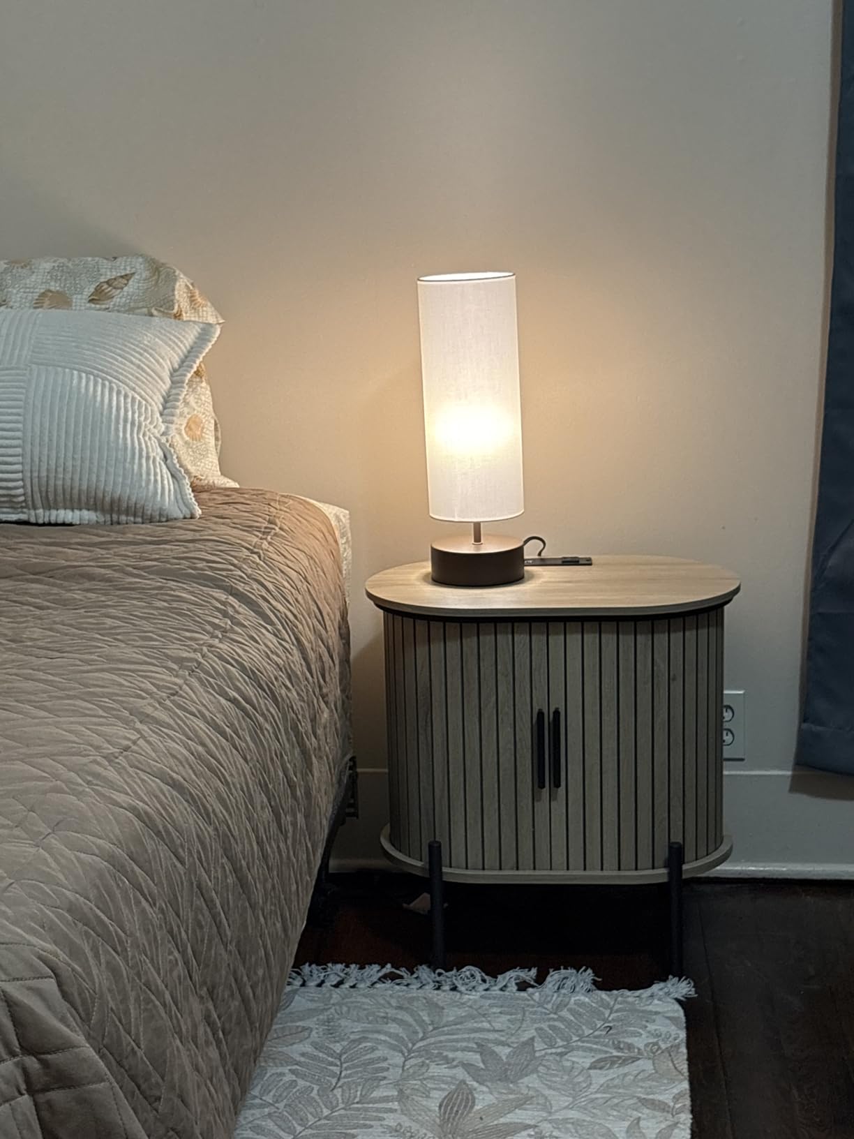 Touch Table Lamp, 3-Way Dimmable Modern Minimalist Accent Bedside Lamp with Cylinder Fabric Shade, Night Light Nightstand Desk Lamp for Bedroom Living Room Kitchen, 9W LED Bulb Included customer photo 1