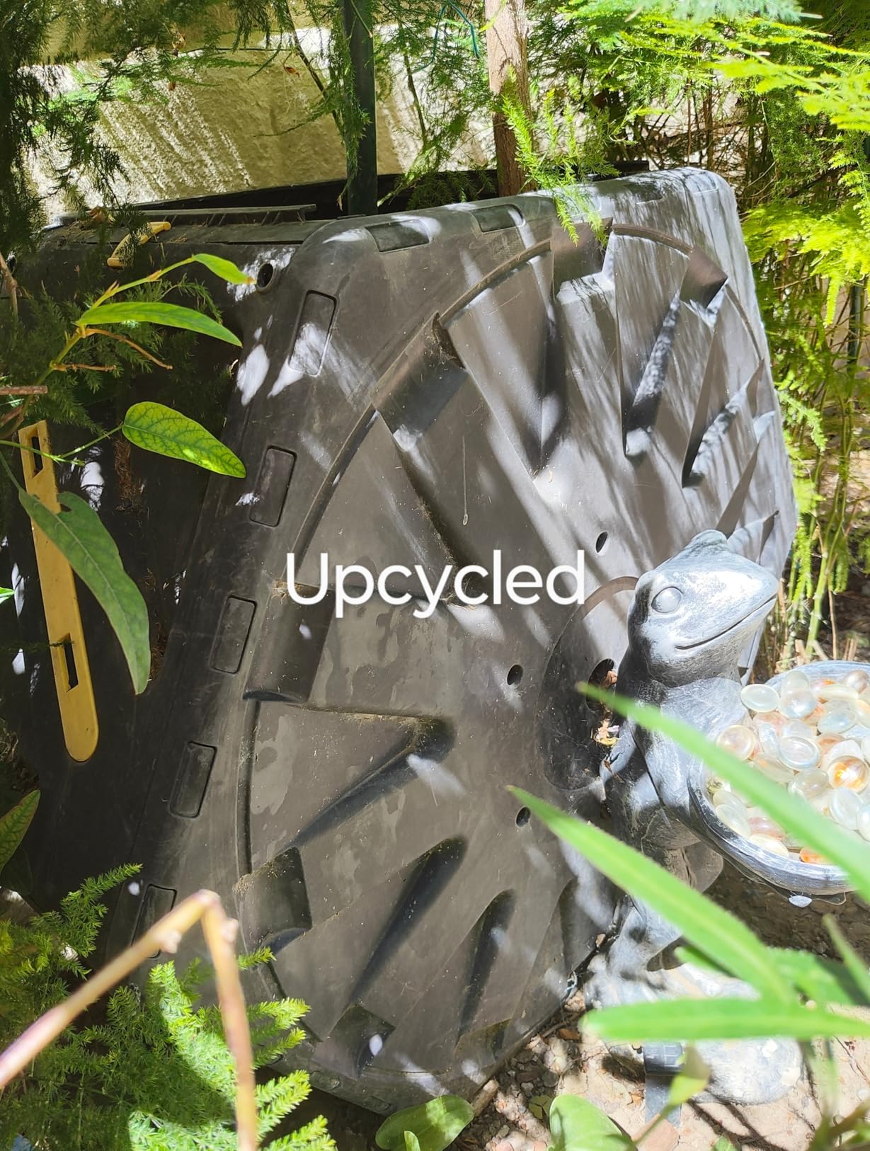 Miracle-Gro Large Dual Chamber Compost Tumbler, 55.4 Gallons - Easy-Turn, Fast-Working System - All-Season, Heavy-Duty, High Volume Composter with 2 Sliding Doors (2 x 27.7 gallons) customer photo 2